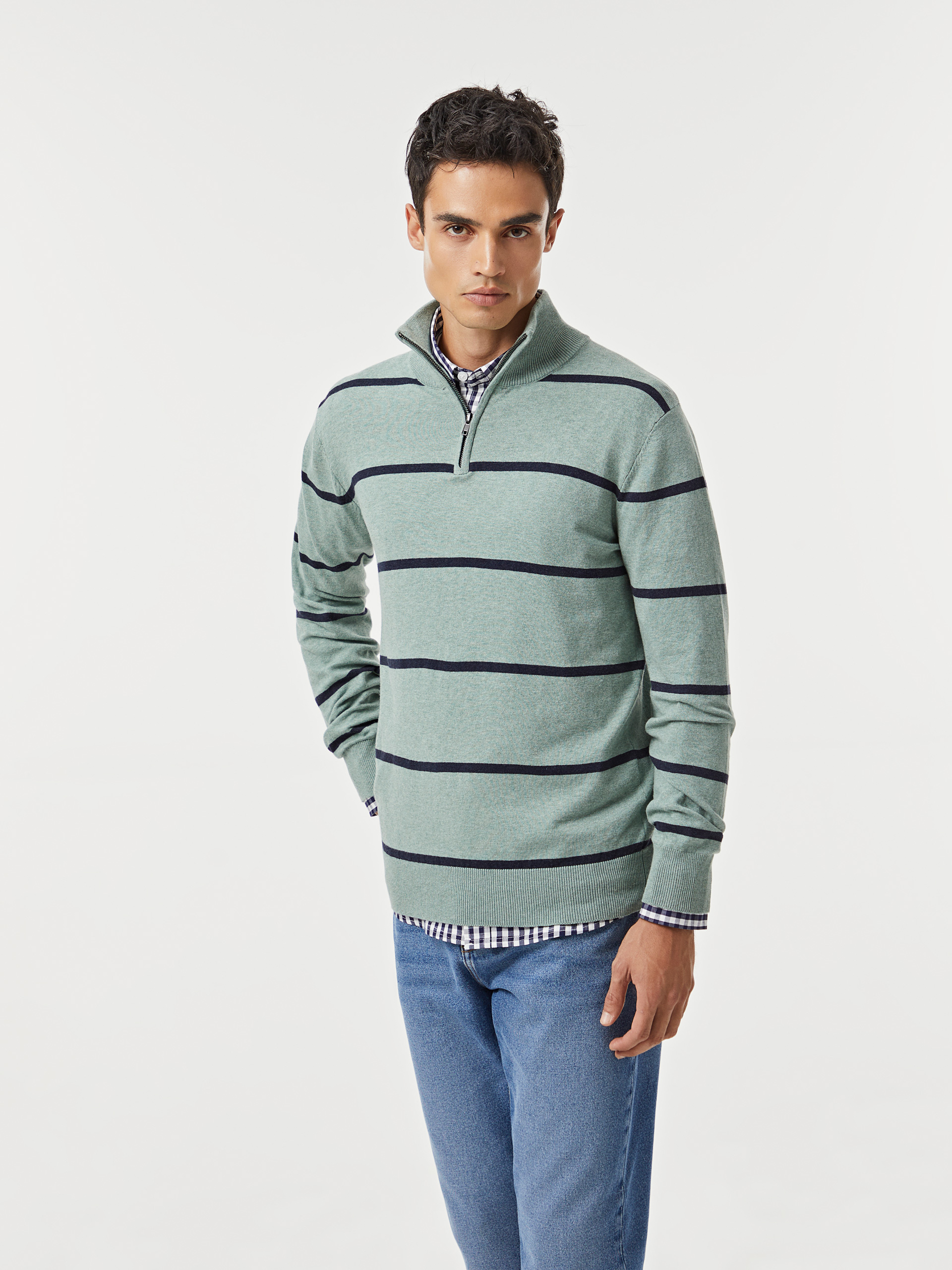 Camisola de malha às riscas