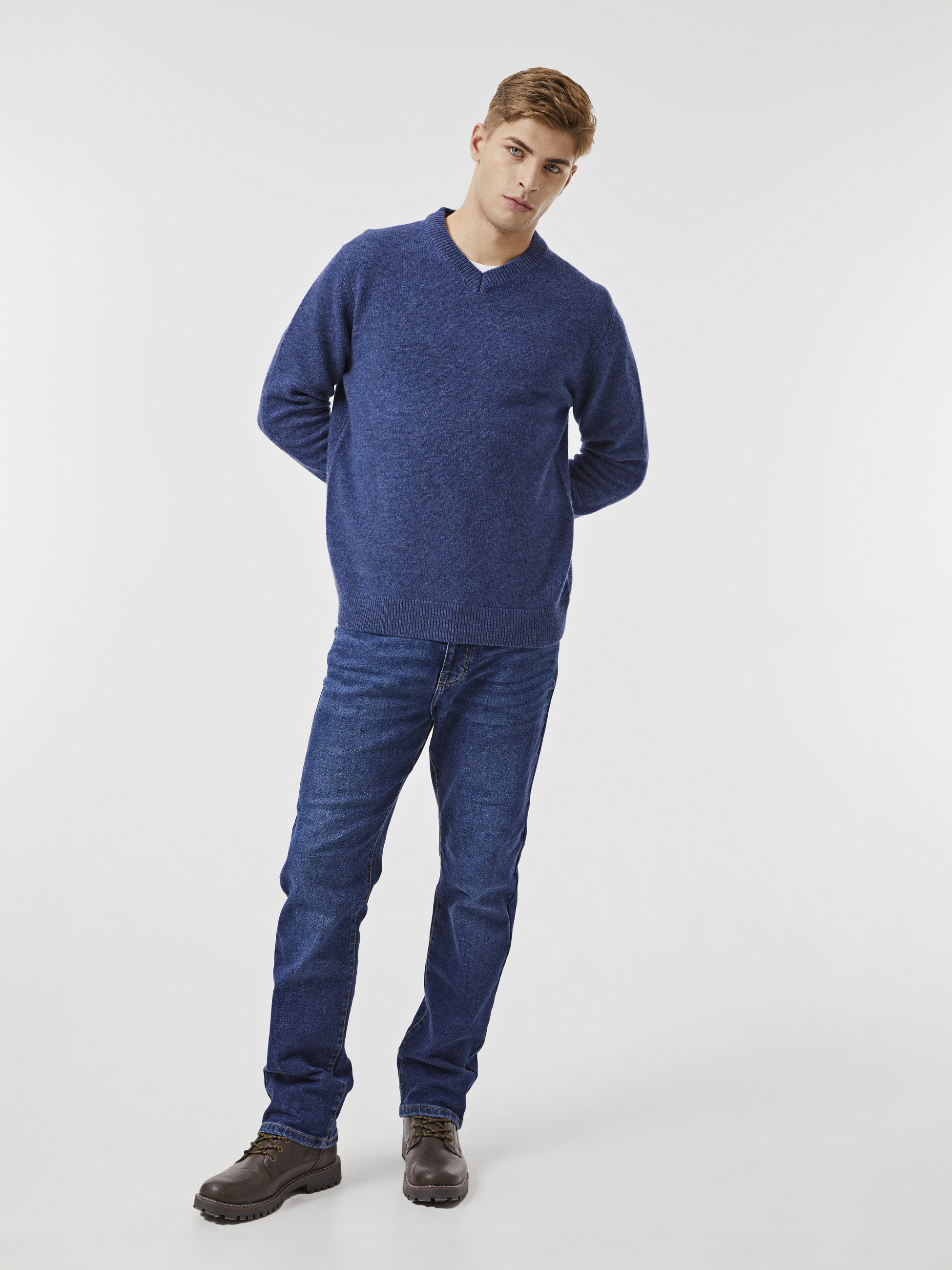 Pullover decote em V