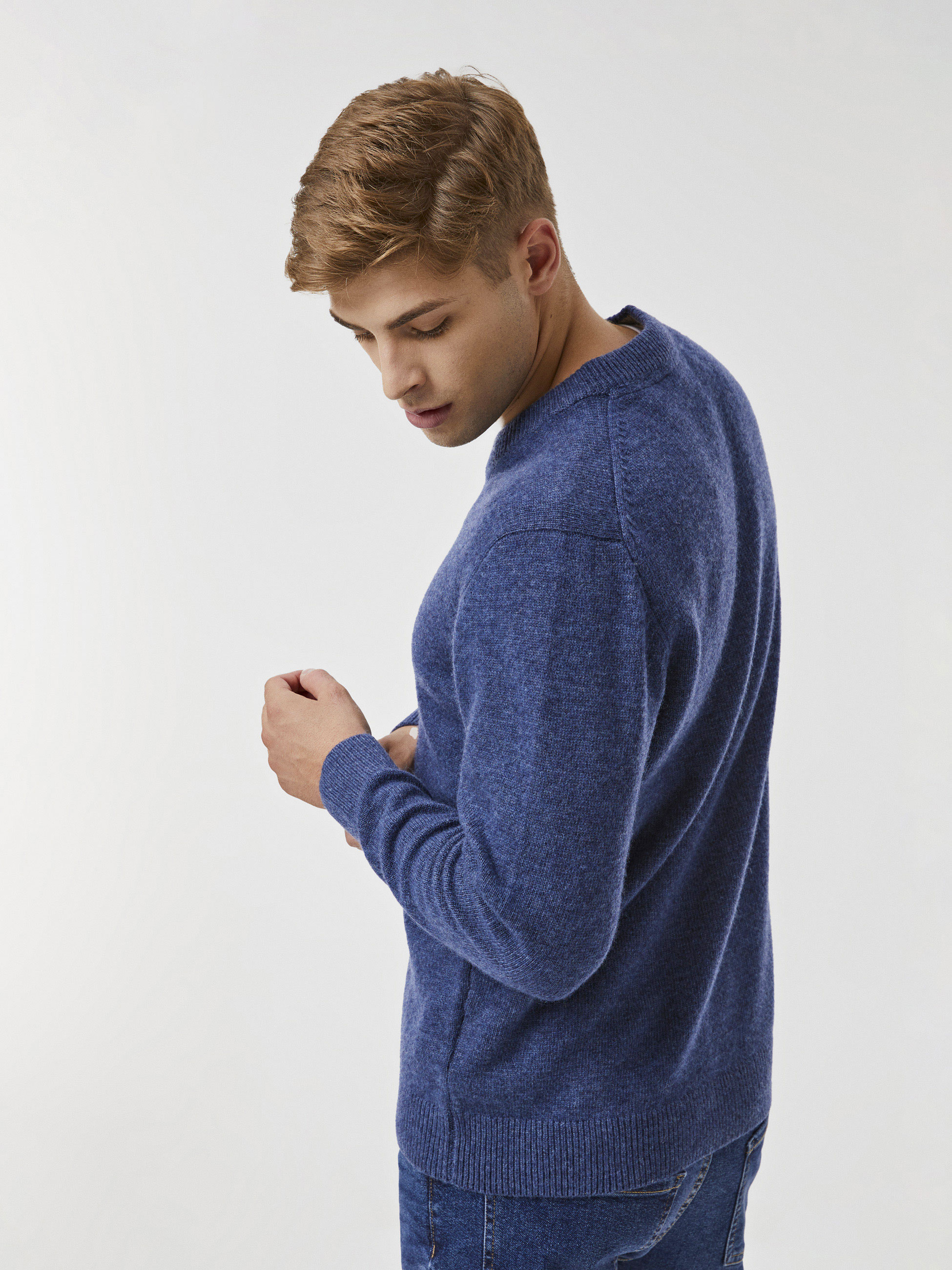 Pullover decote em V