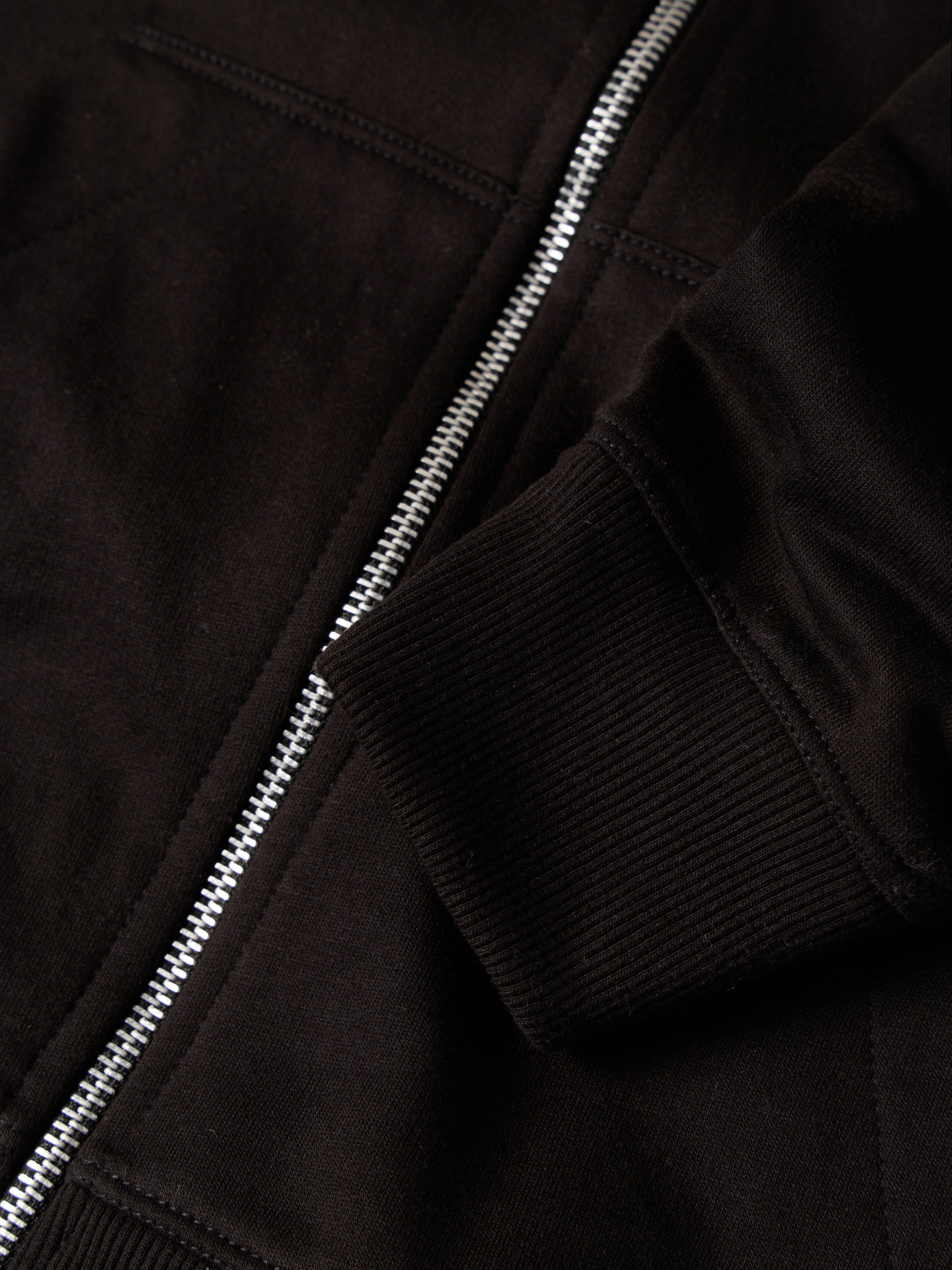 Casaco felpa com capuz