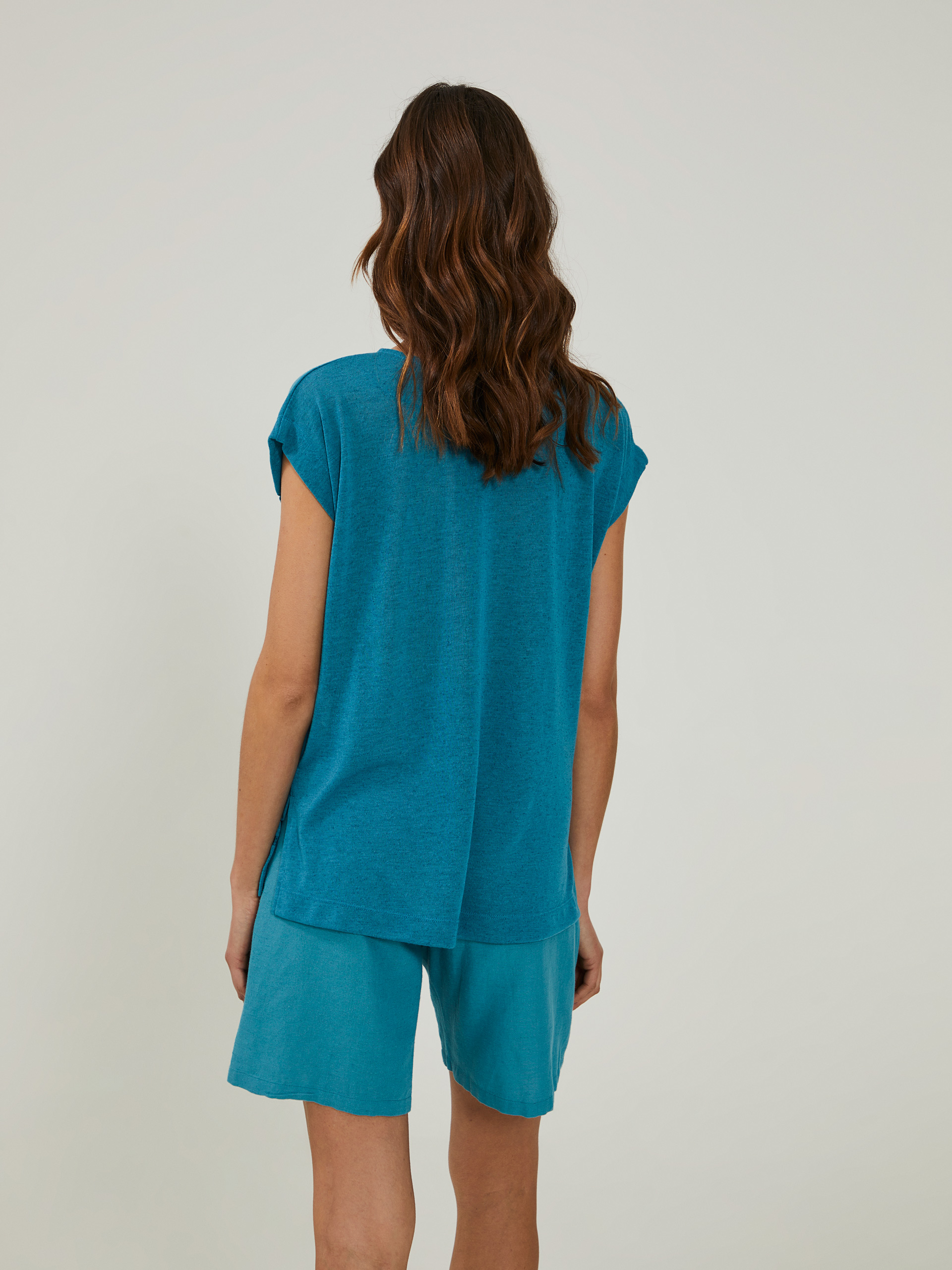 T-shirt com detalhes
