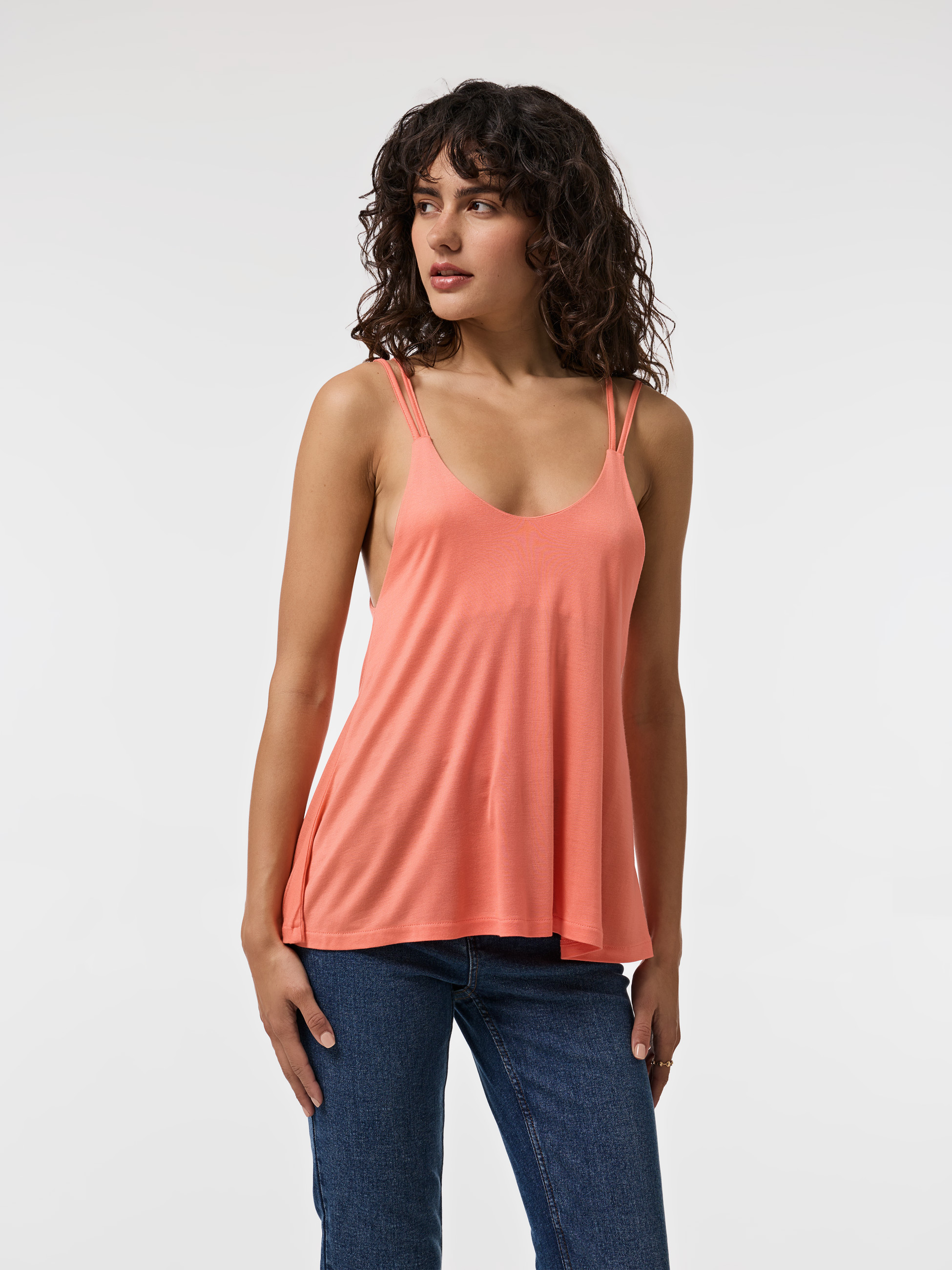 Top de alças cruzadas