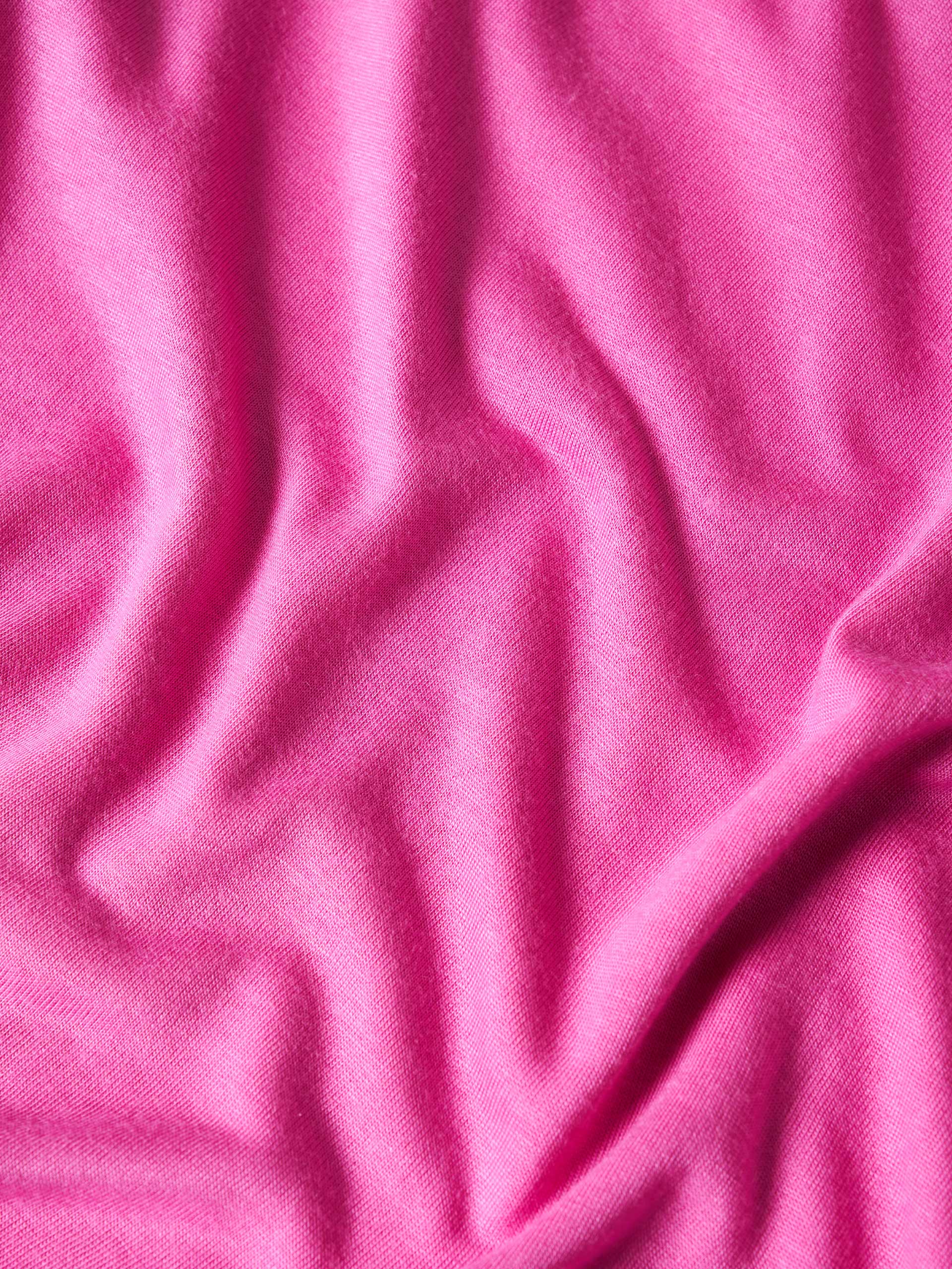 T-Shirt com folhos nas mangas