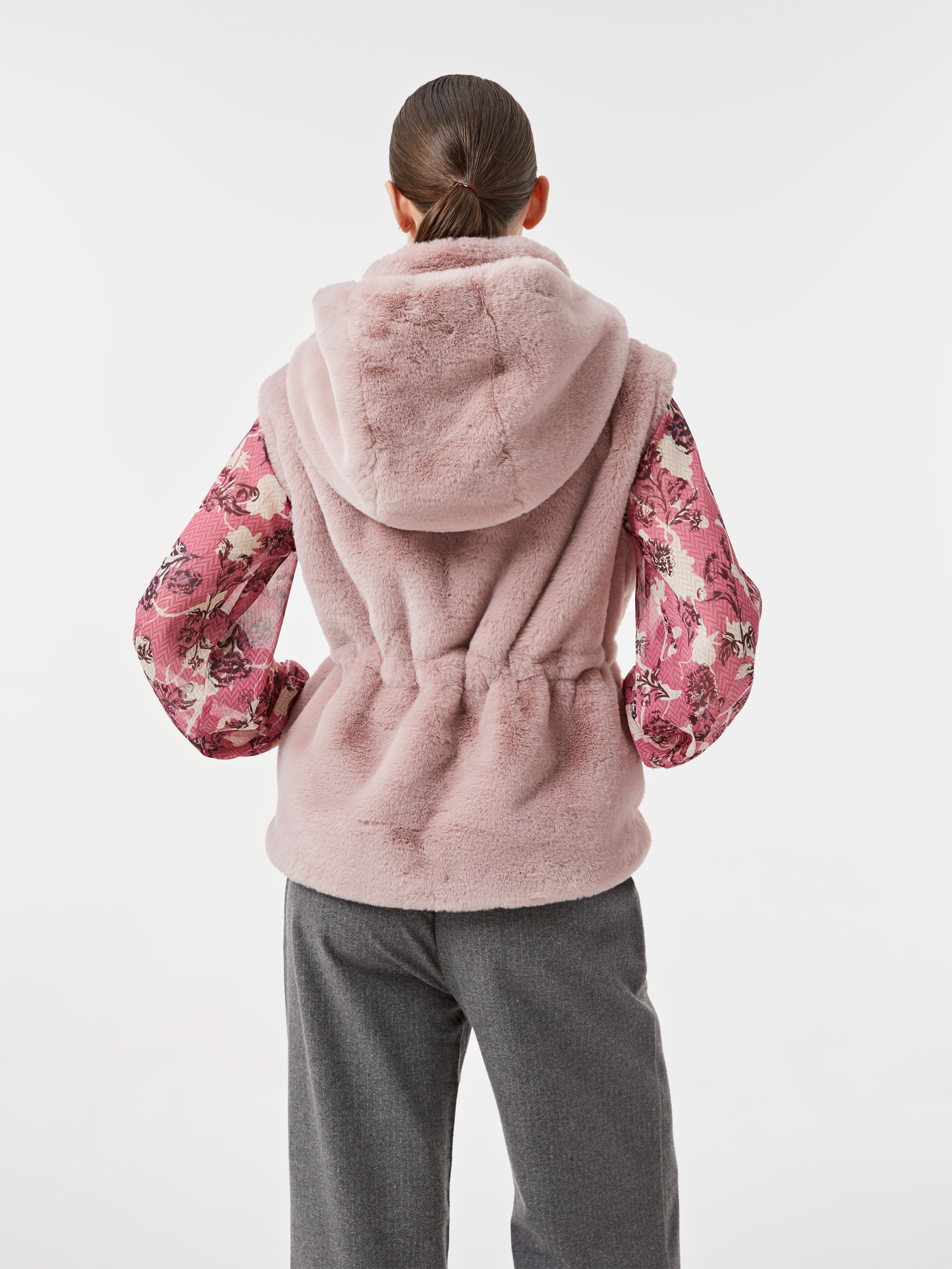 Colete pelo sintético