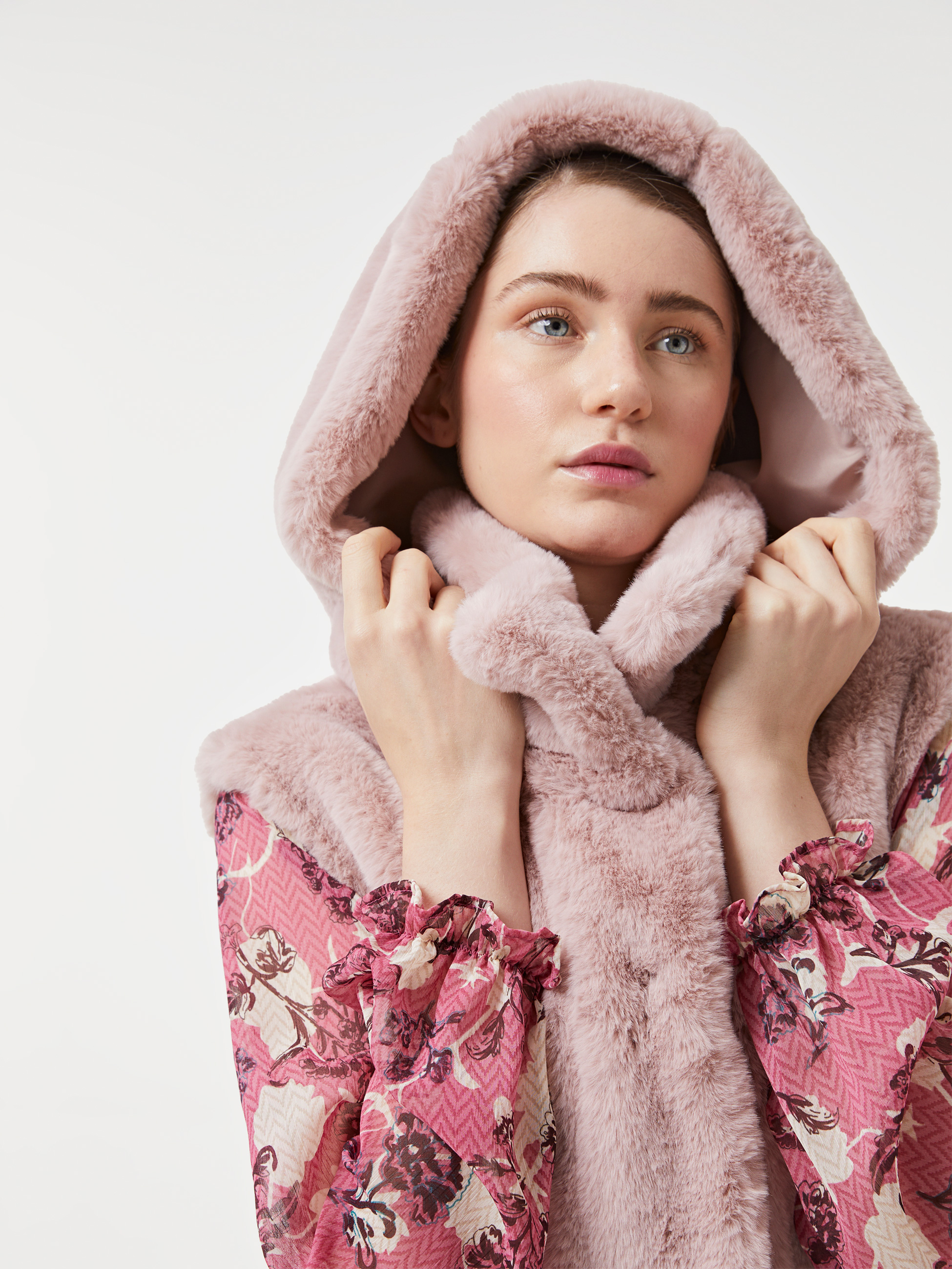 Colete pelo sintético