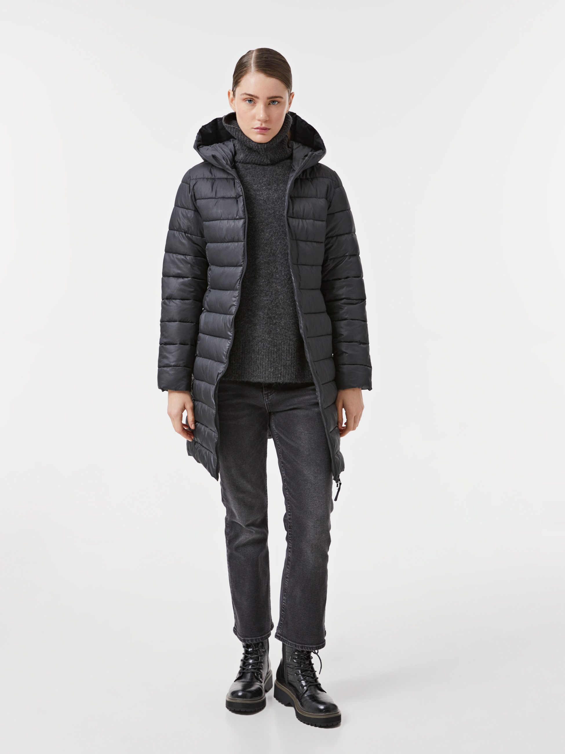 Casaco acolchoado com capuz