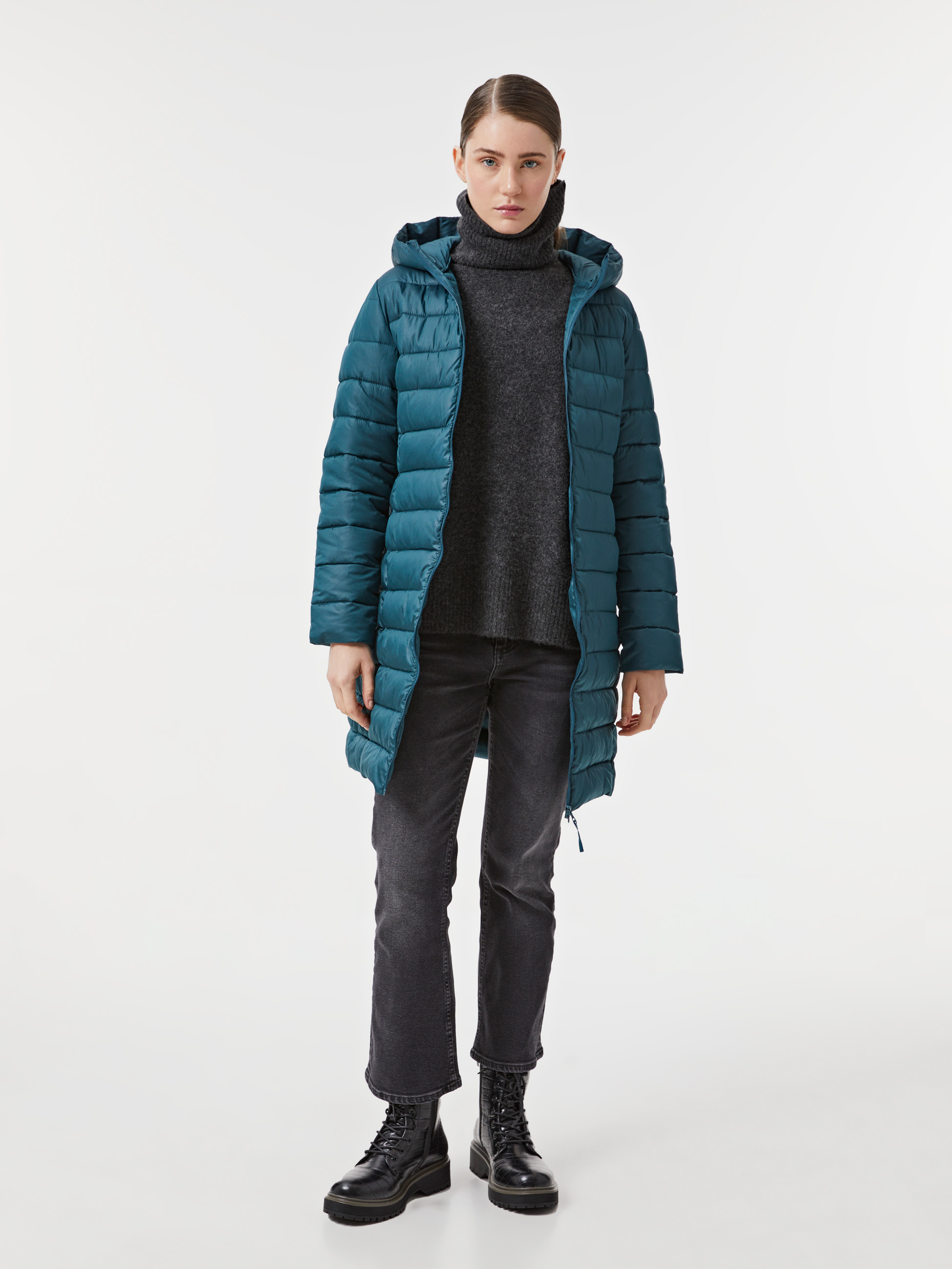 Casaco acolchoado com capuz