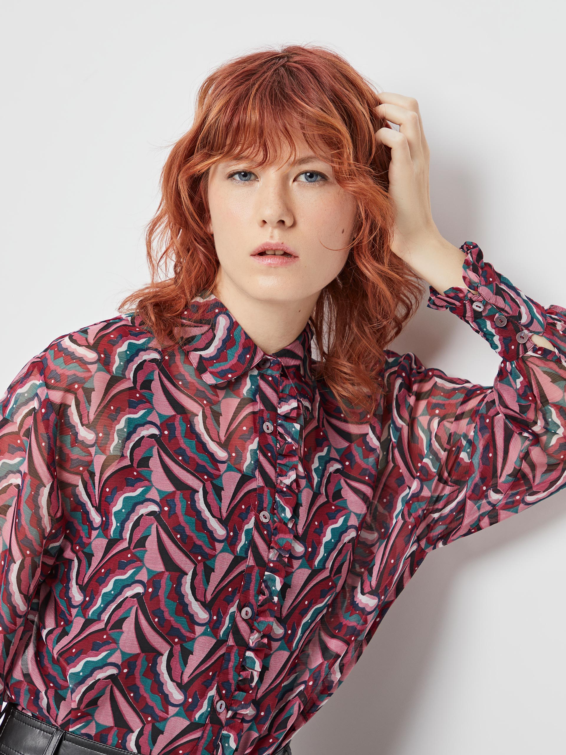 Camisa com transparência