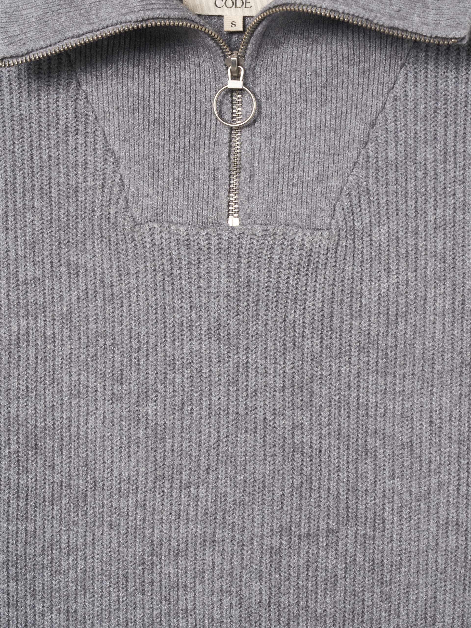 Camisola com fecho