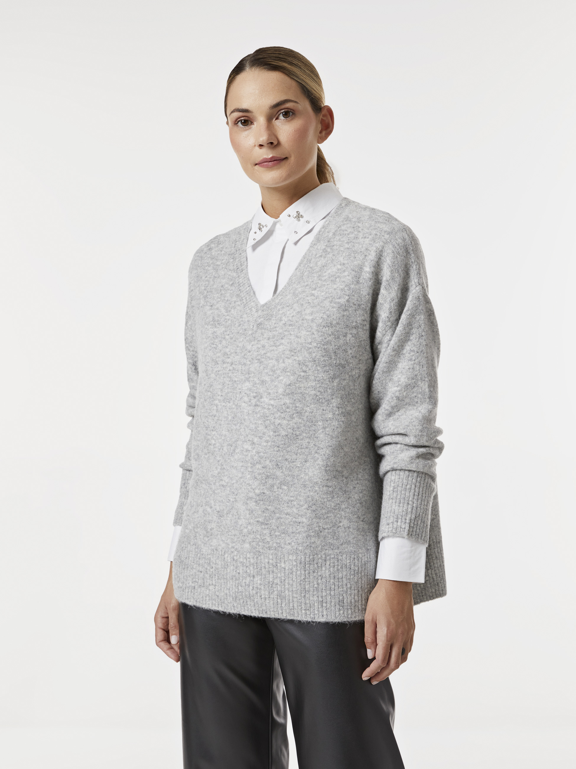 Camisola malha decote em V