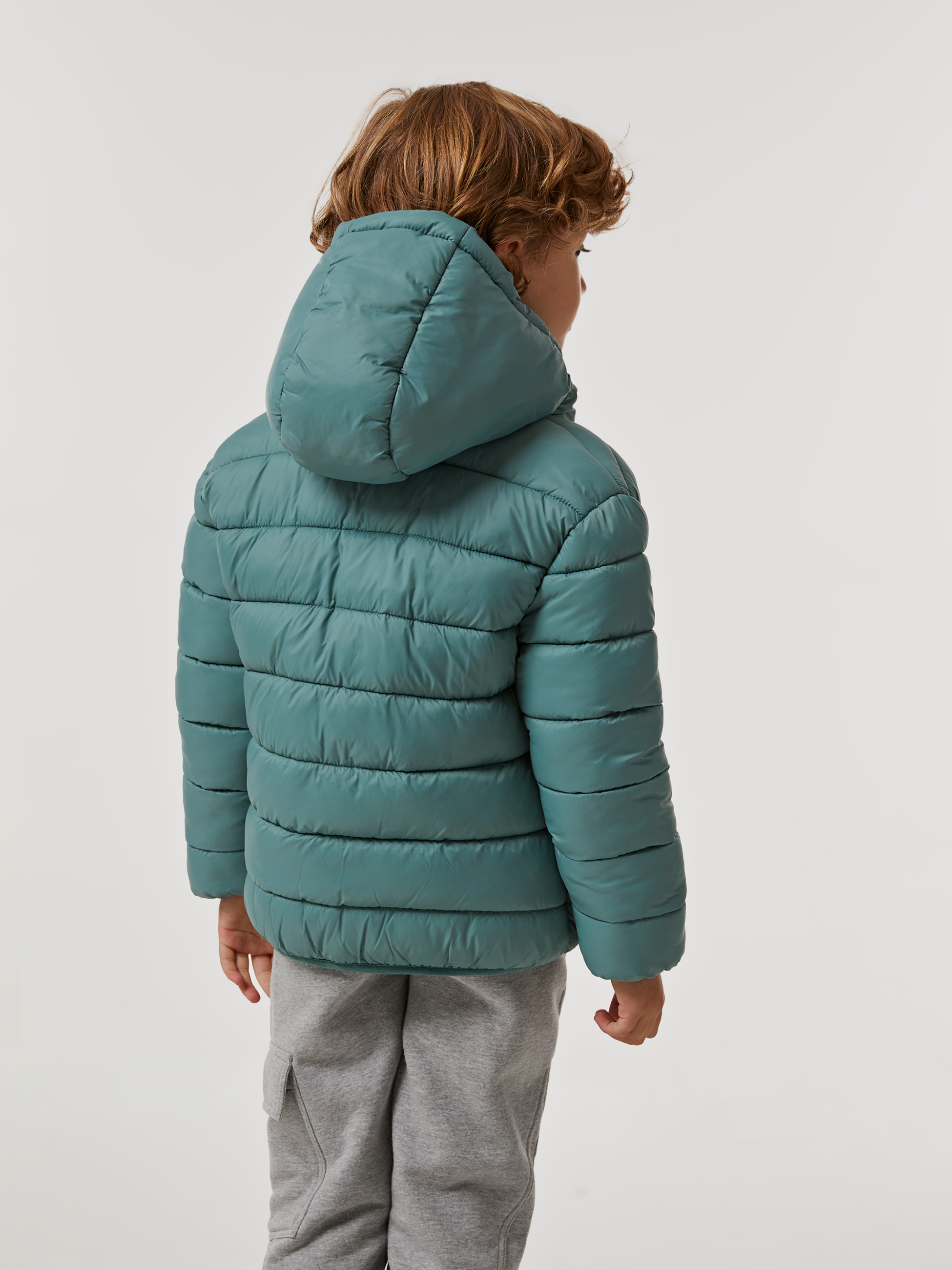 Casaco acolchoado com capuz