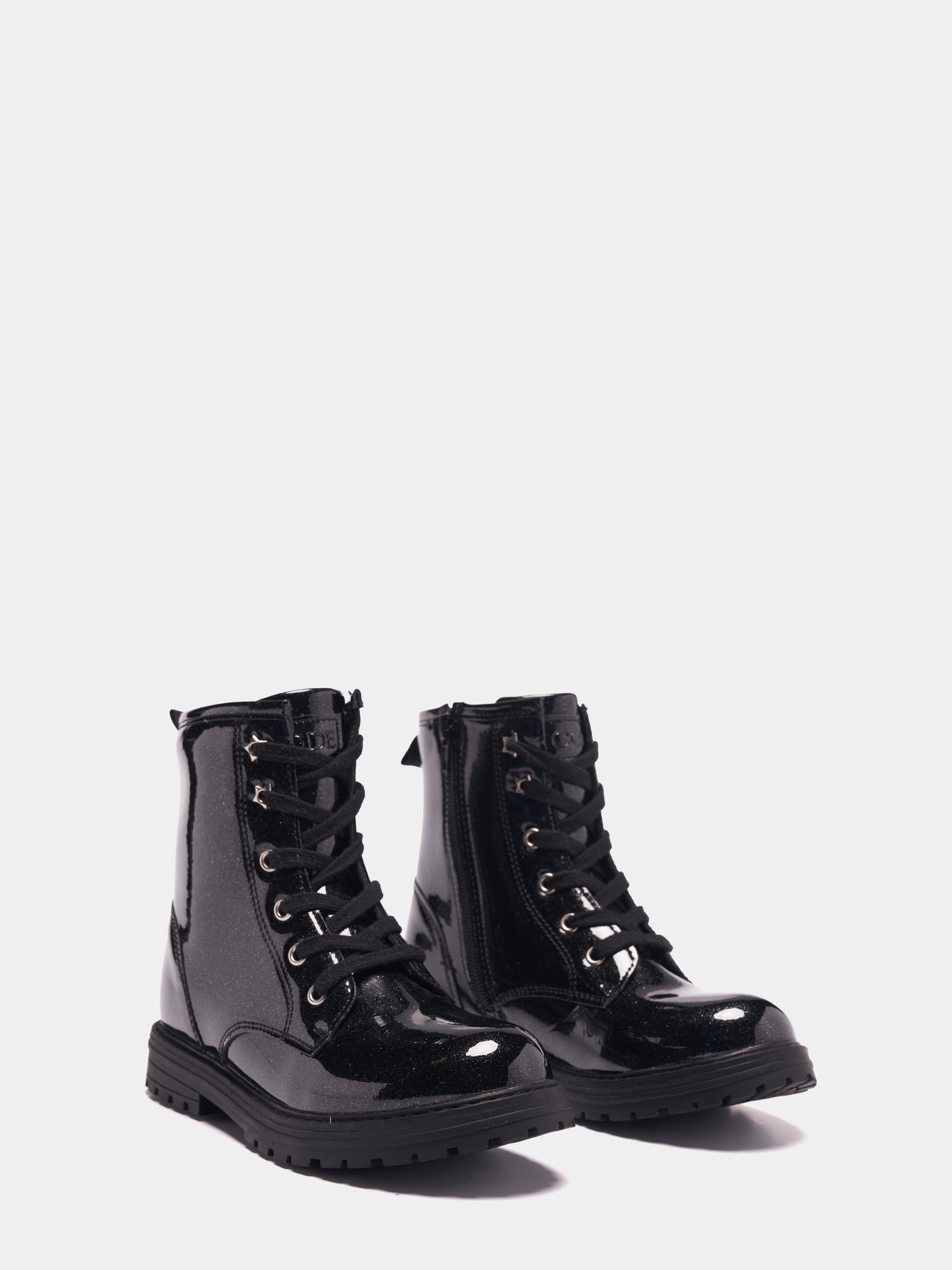 Botim estilo militar