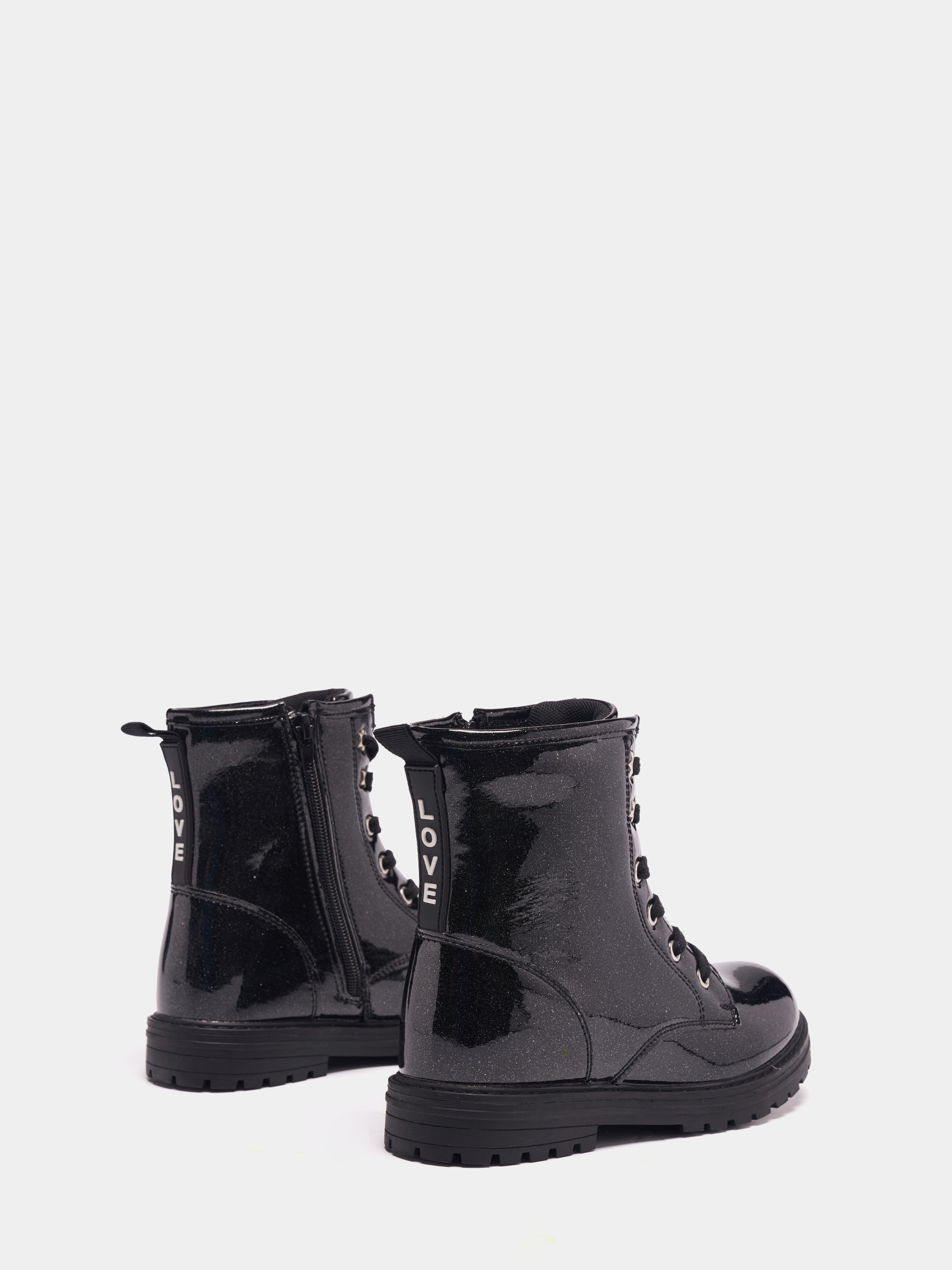 Botim estilo militar