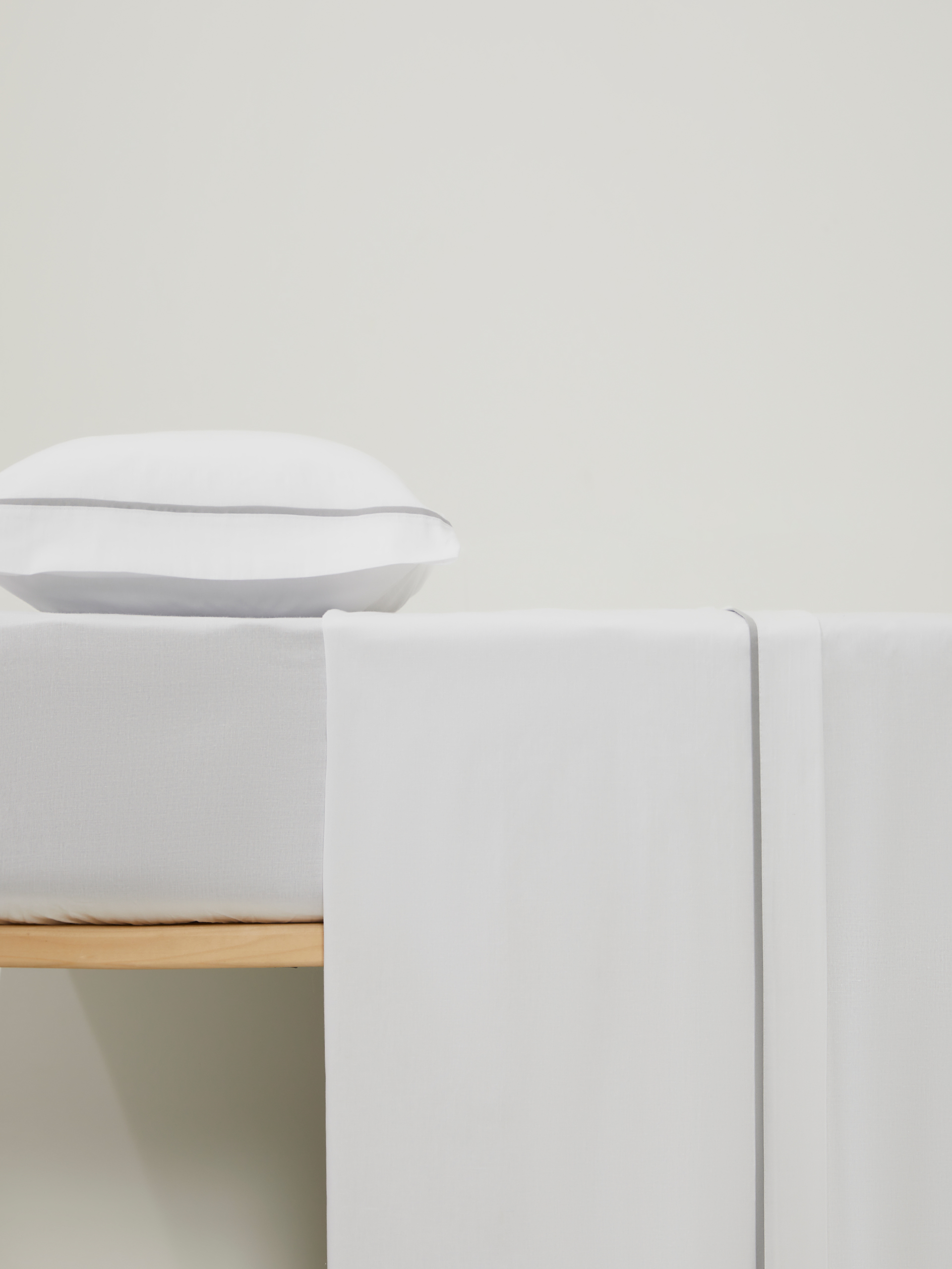 Lençol de cima vivo cinzento