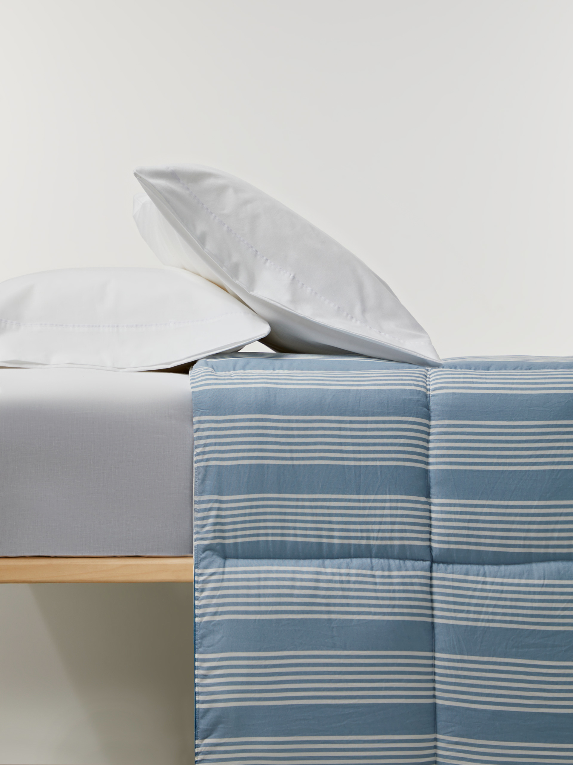 Edredão microfibra de casal