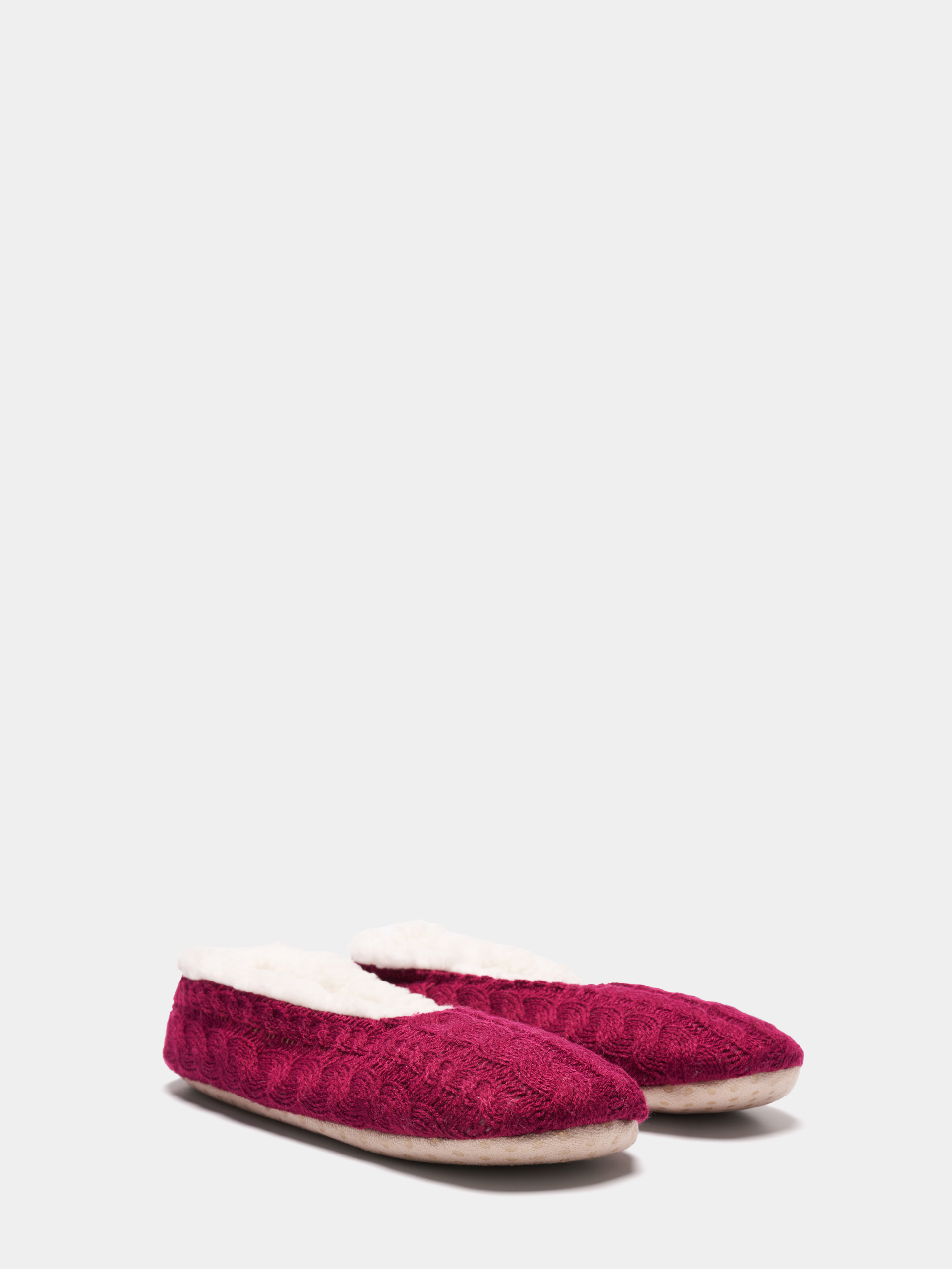 Pantufas efeito entrançado