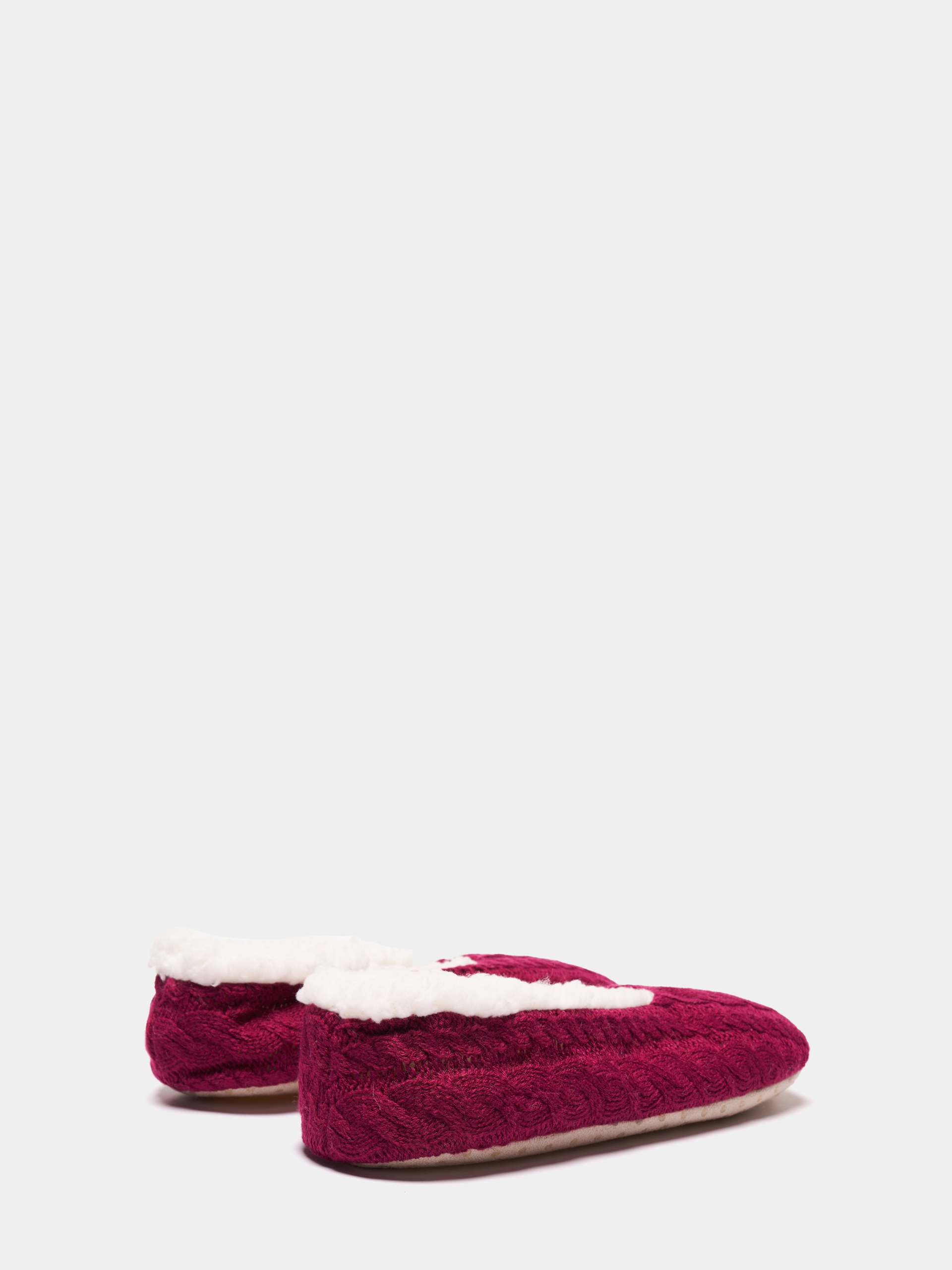 Pantufas efeito entrançado