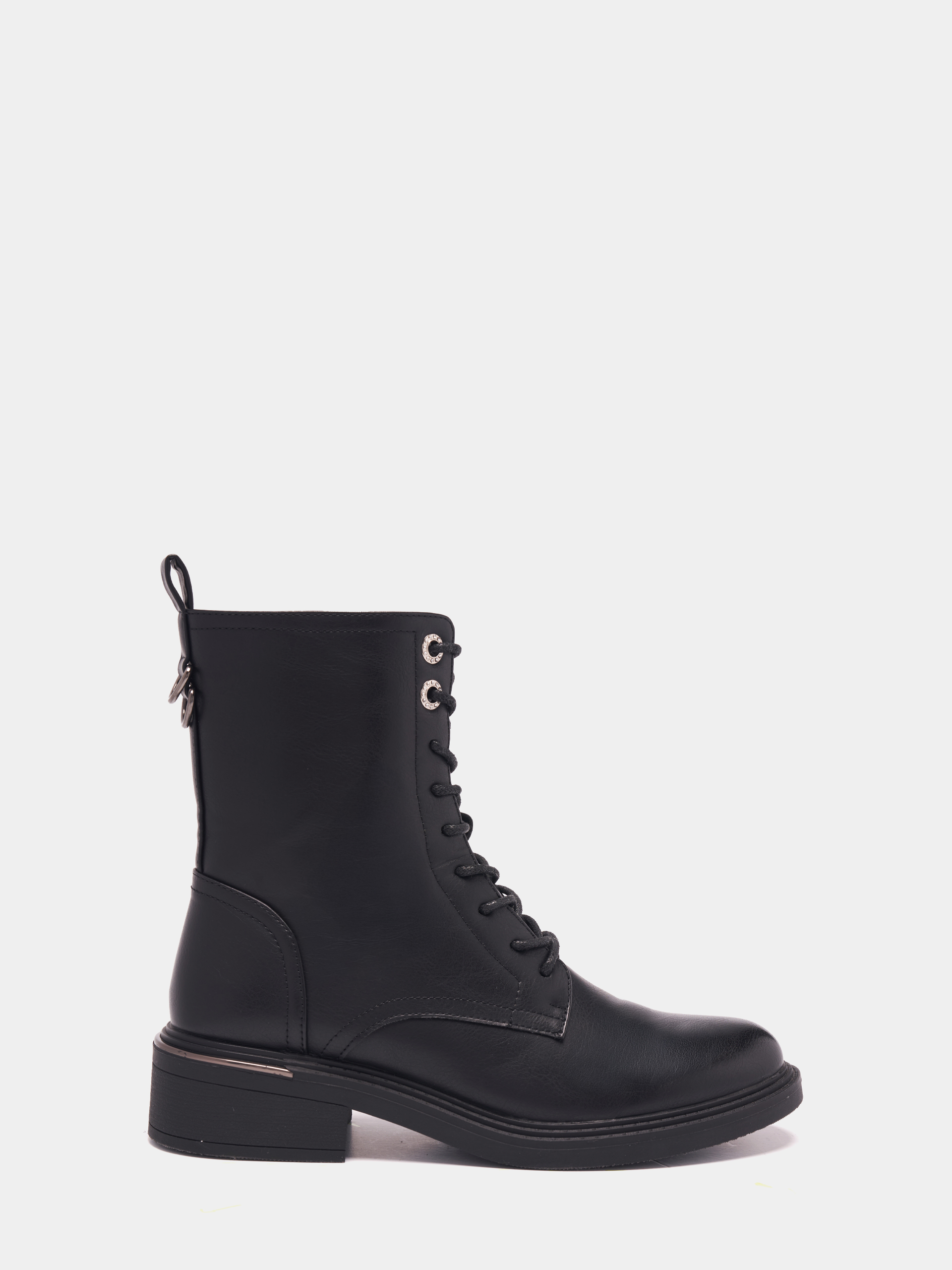 Botim estilo militar