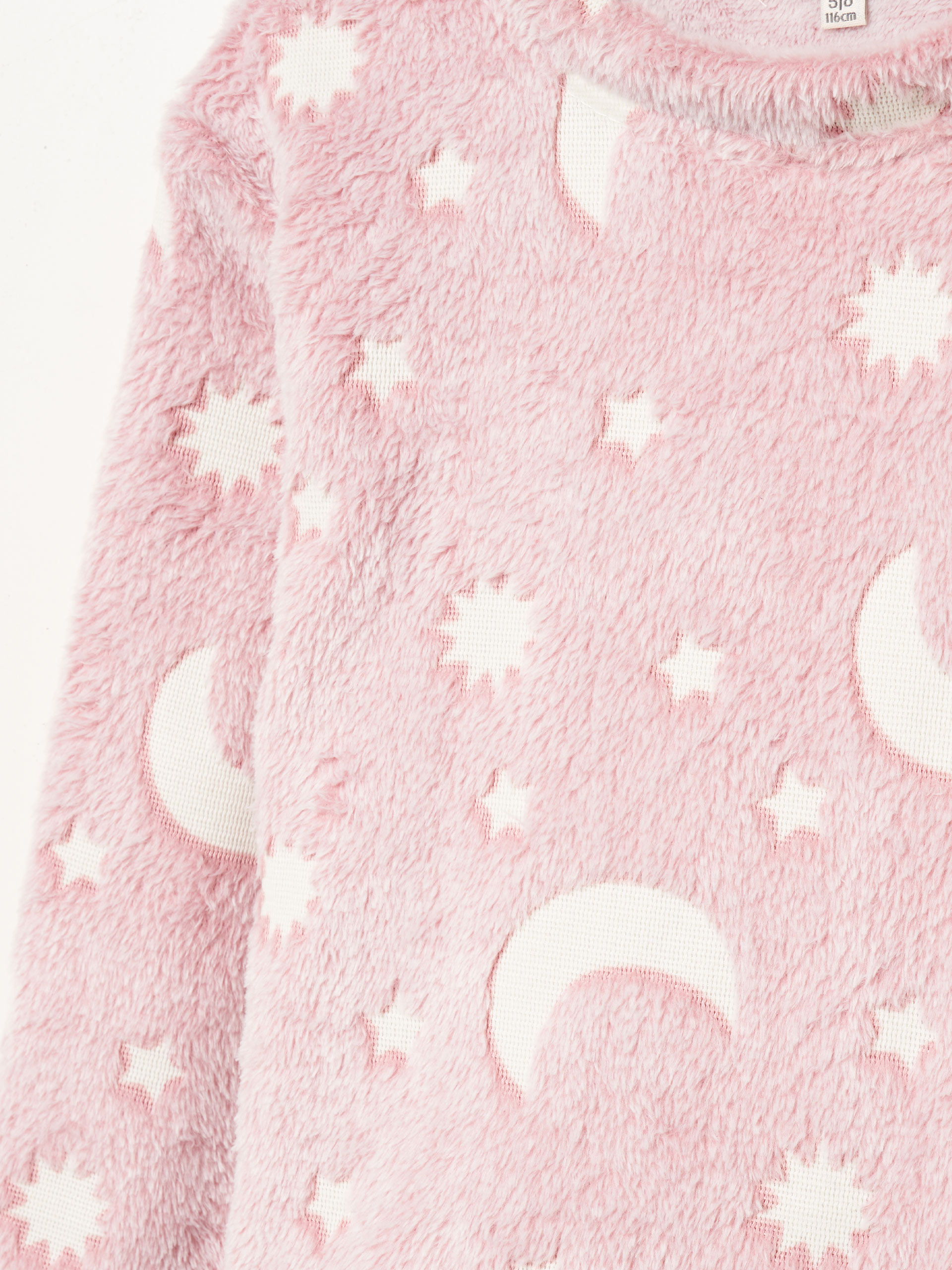 Pijama polar brilha no escuro