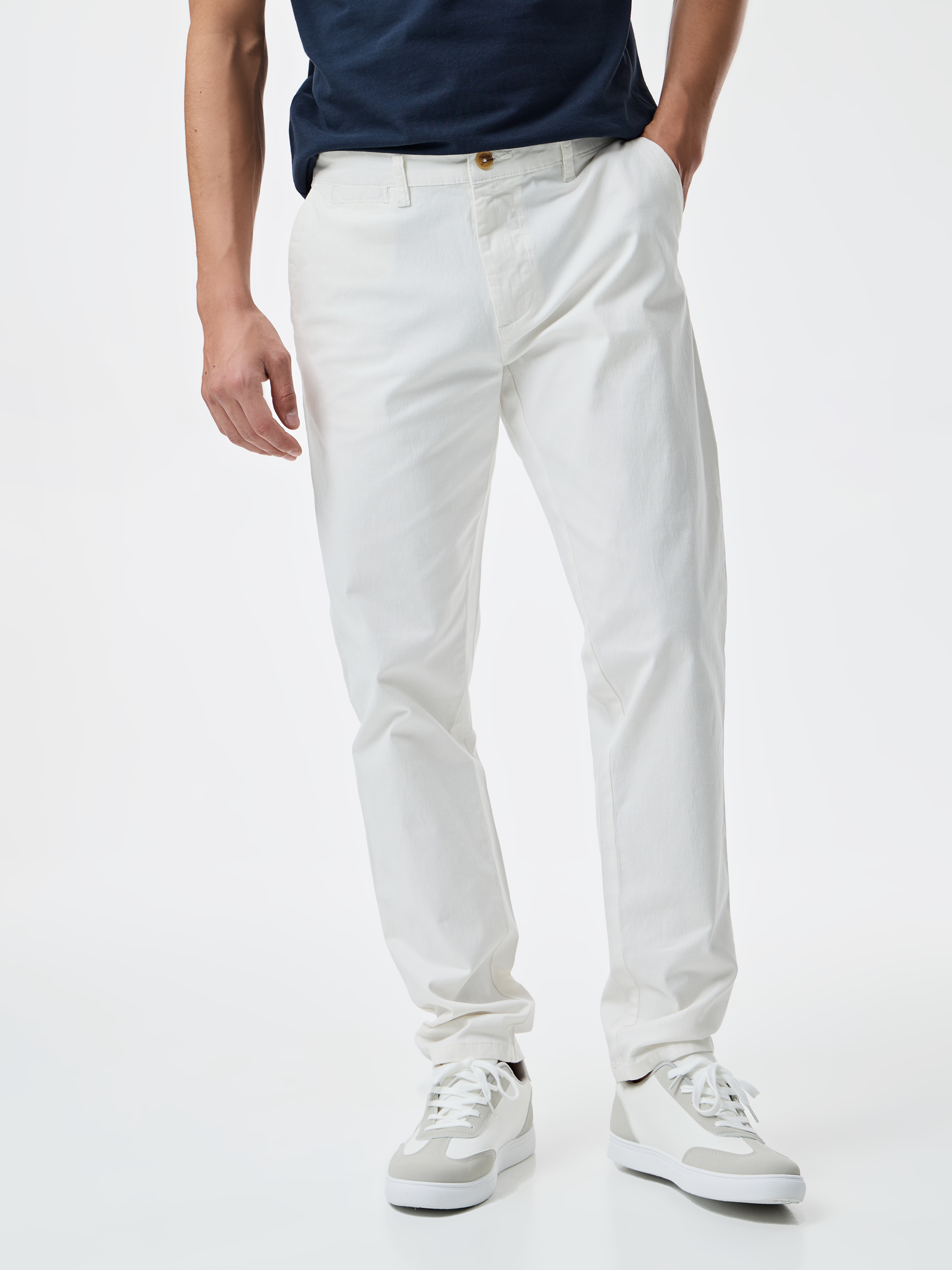 Calças com Corte Slim