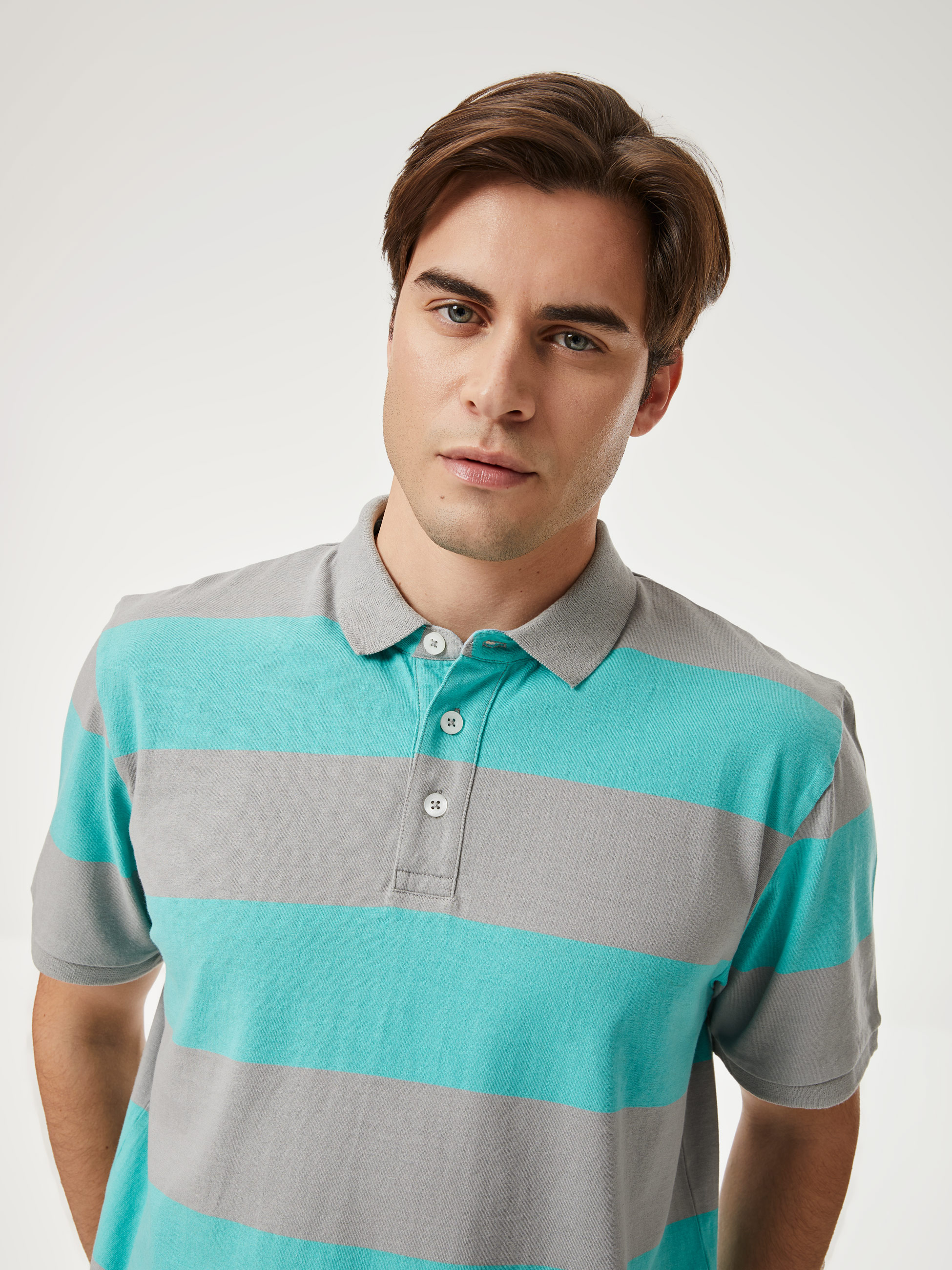 Polo com Riscas Largas