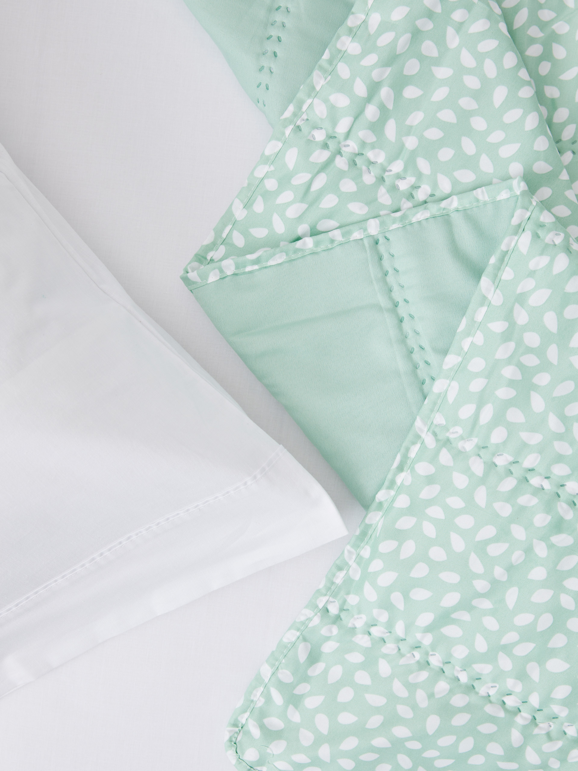 Colcha de casal dupla face