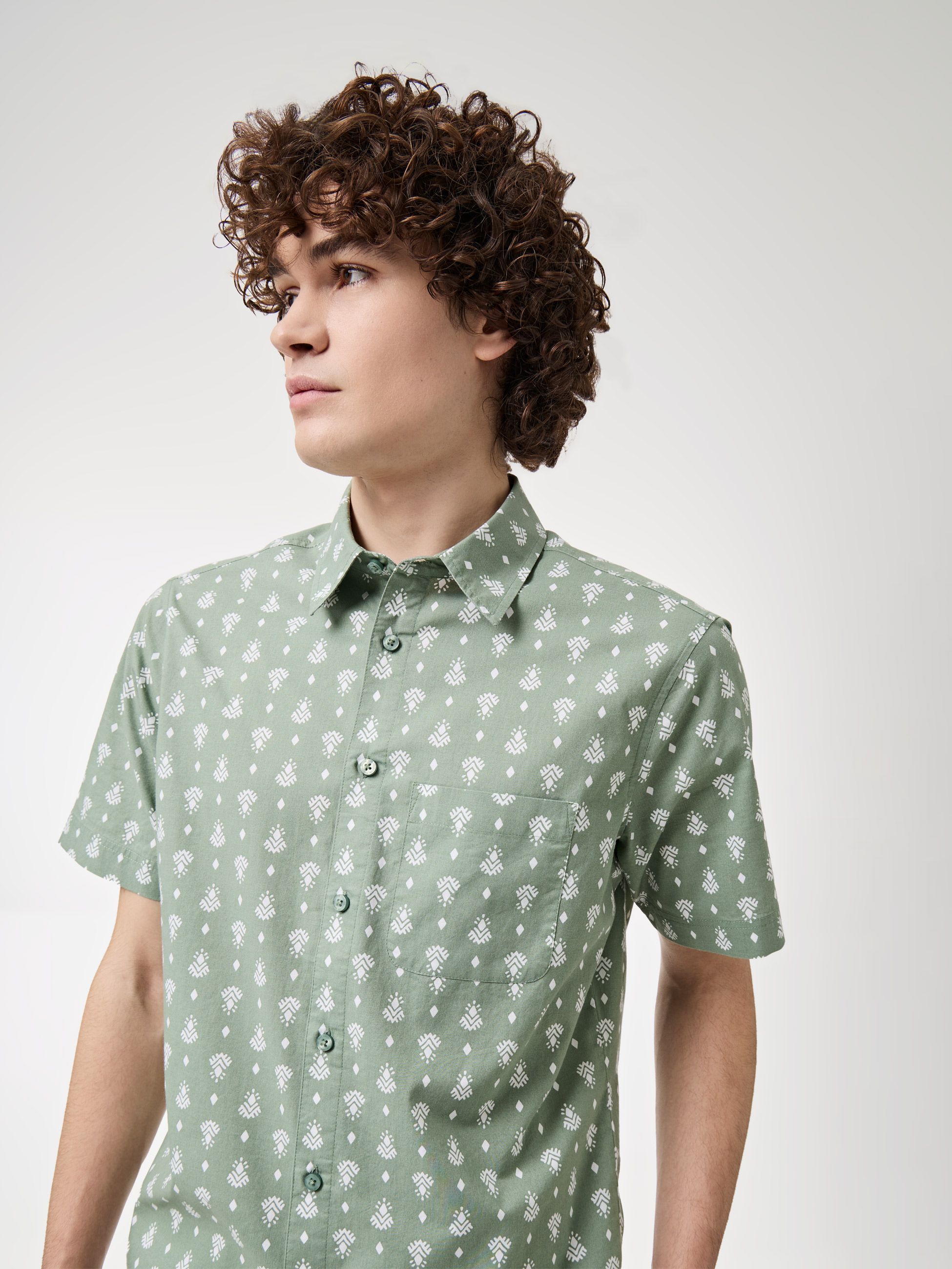 Camisa de manga curta