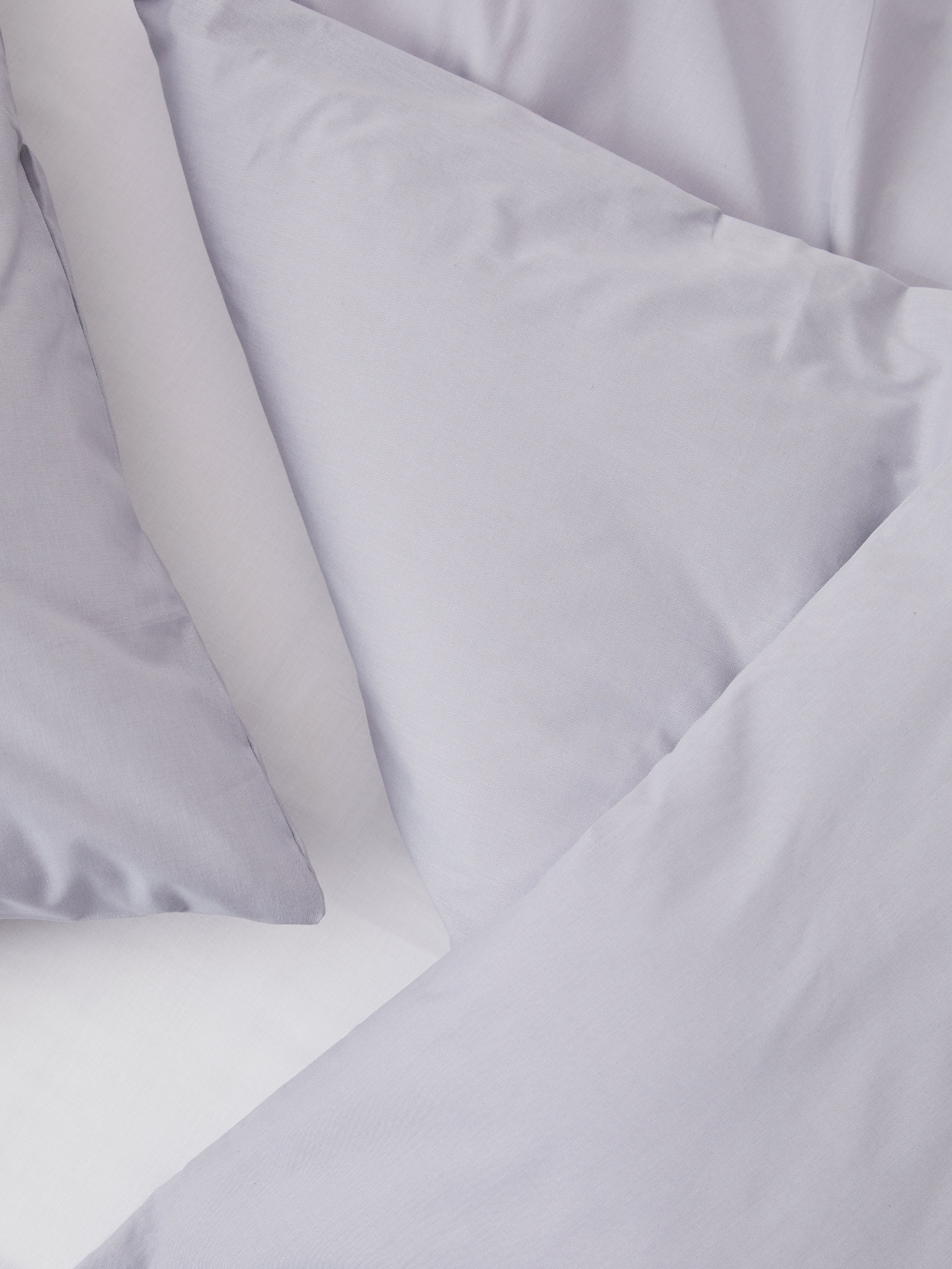 Capa edredão de casal lisa