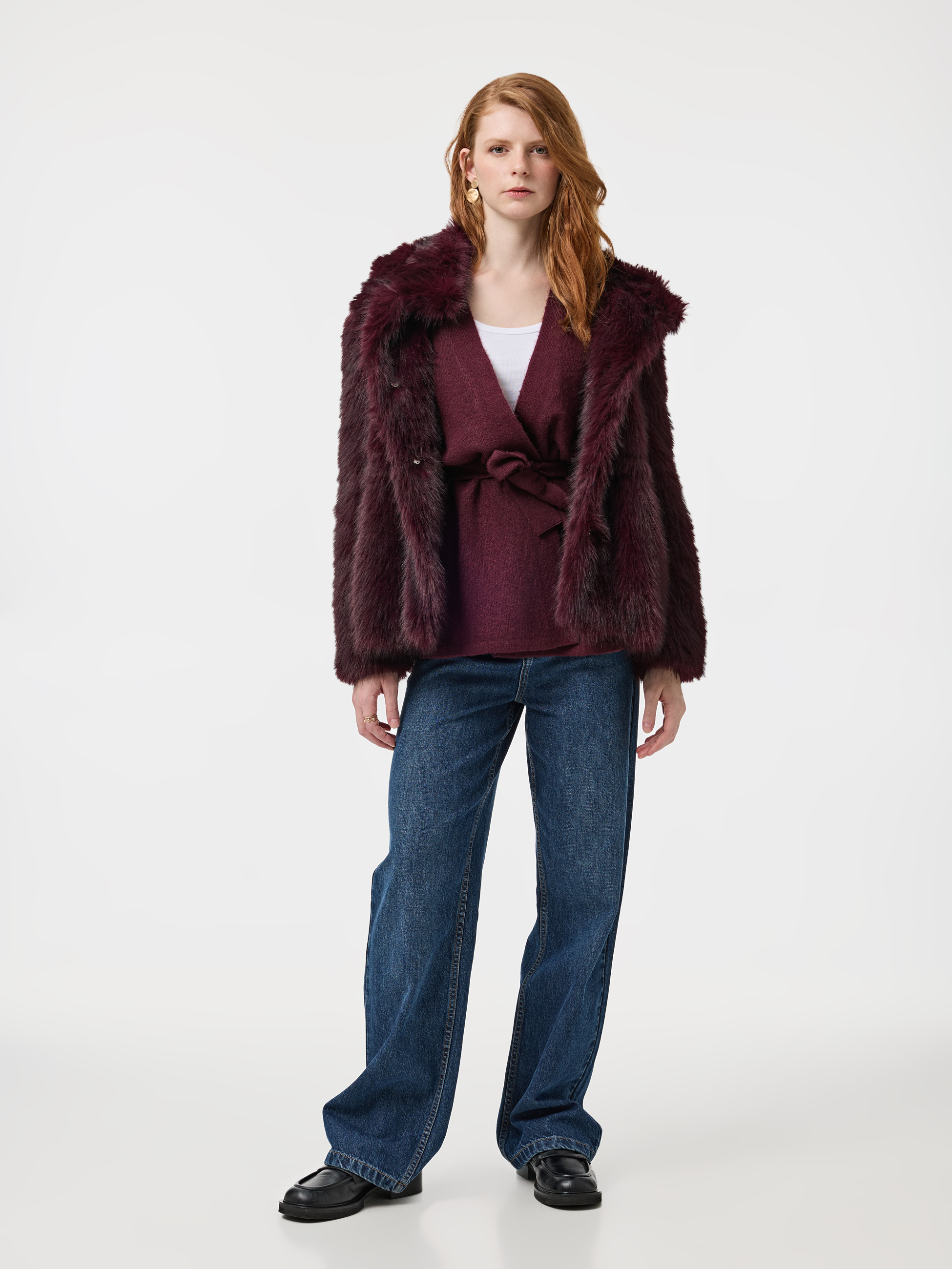 Casaco de pelo com carapuço