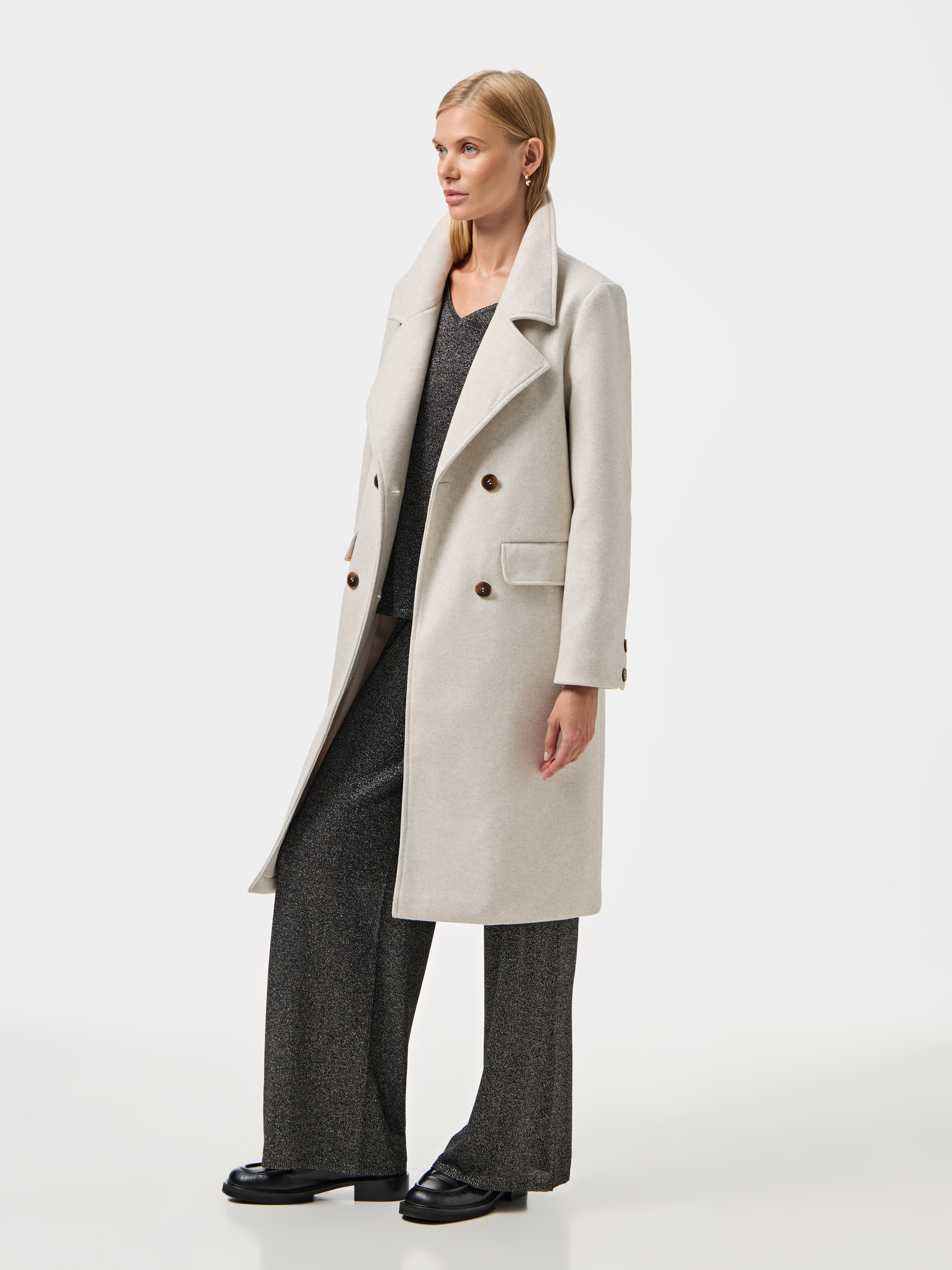 Casaco comprido clássico