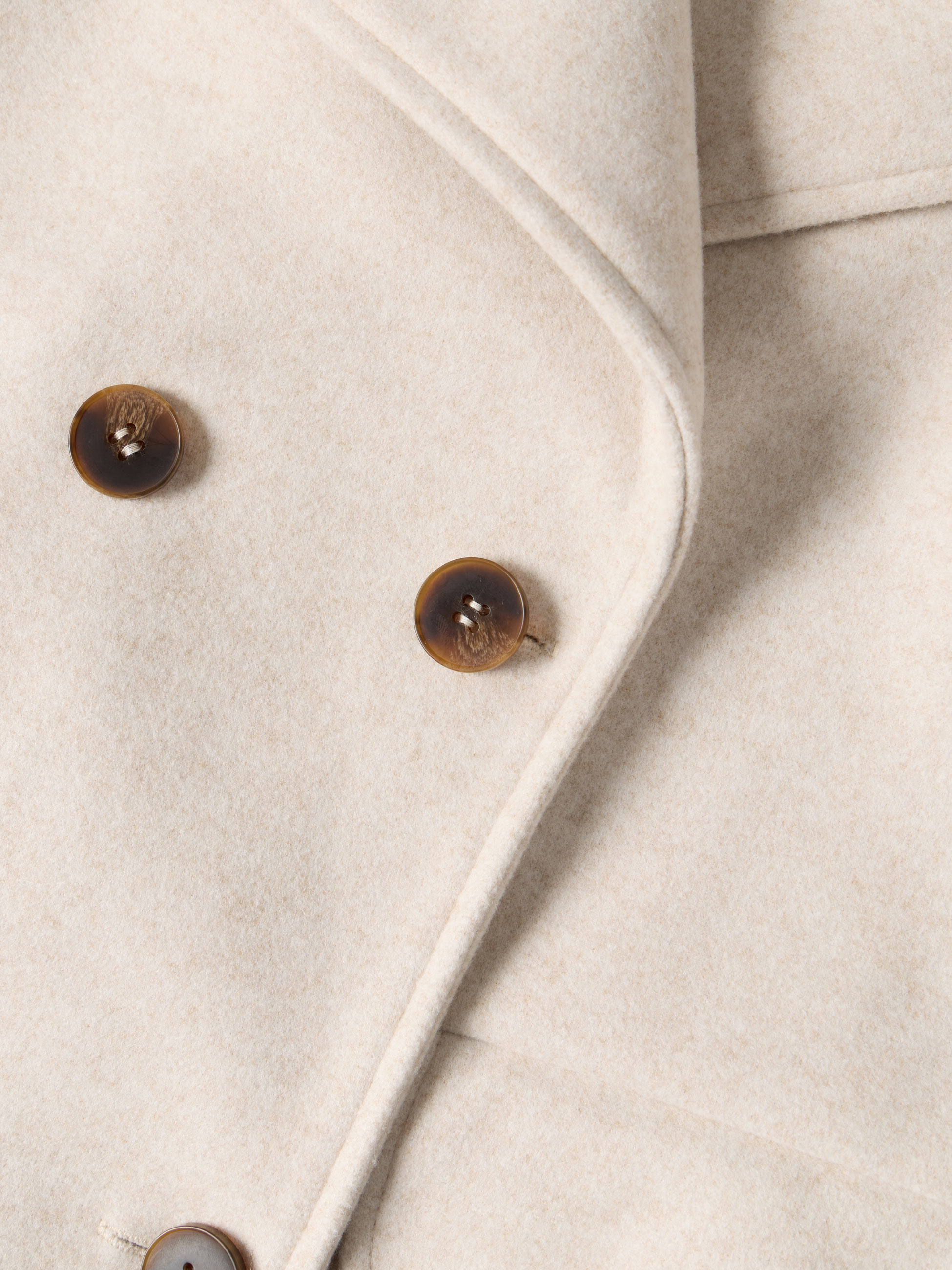 Casaco comprido clássico