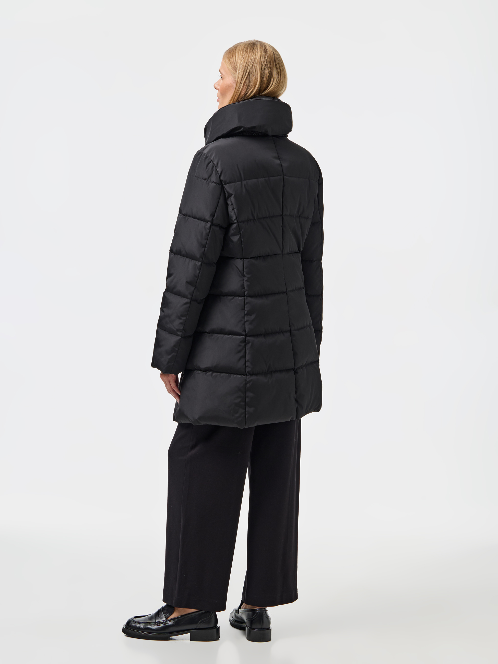 Casaco com abotoamento duplo