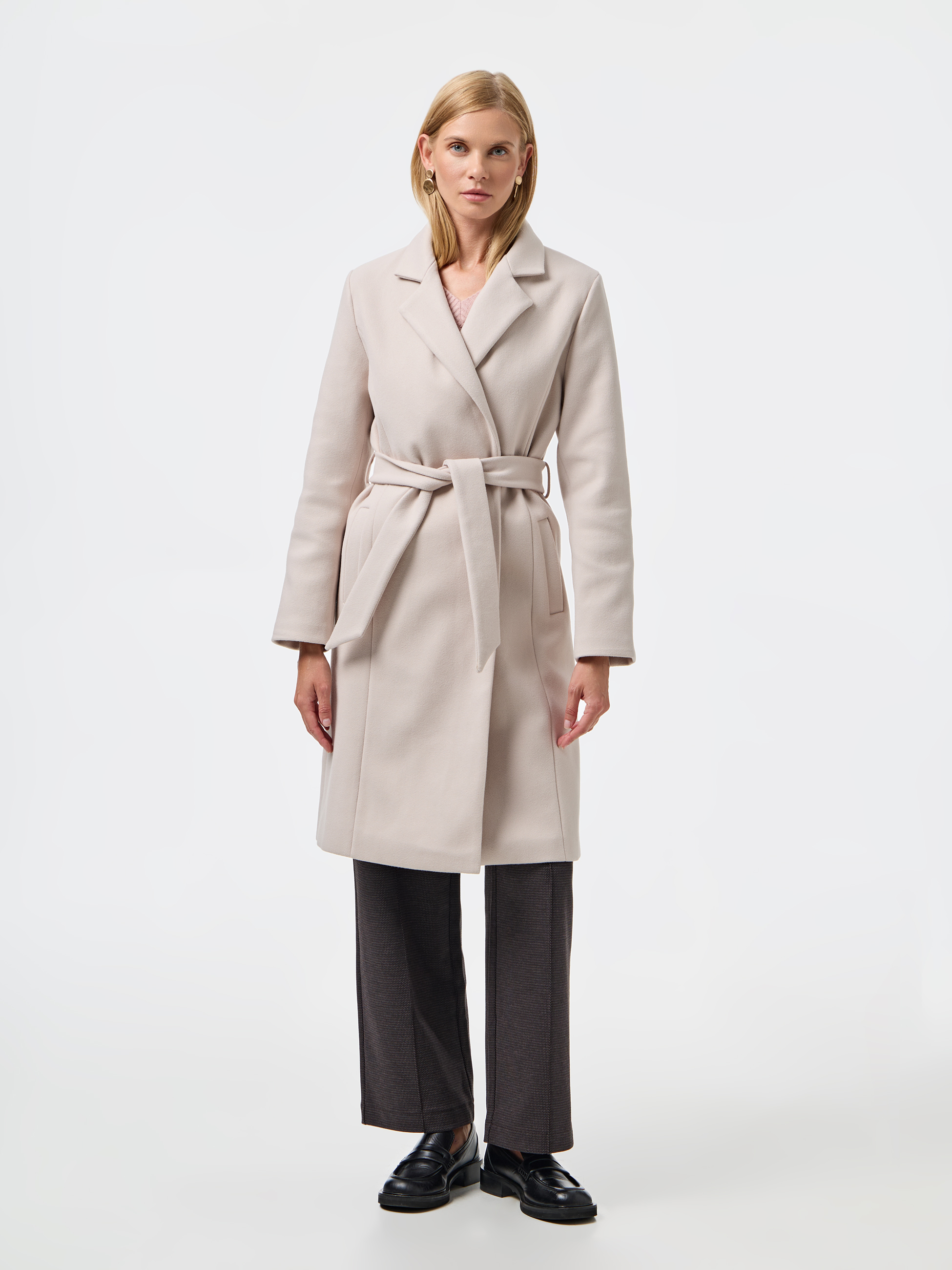 Casaco com gola de pelo removível