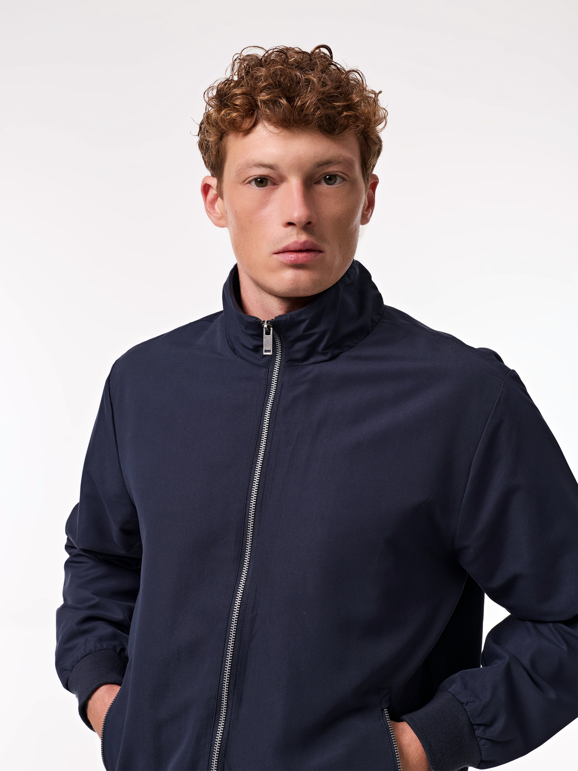 Blusão estilo bomber