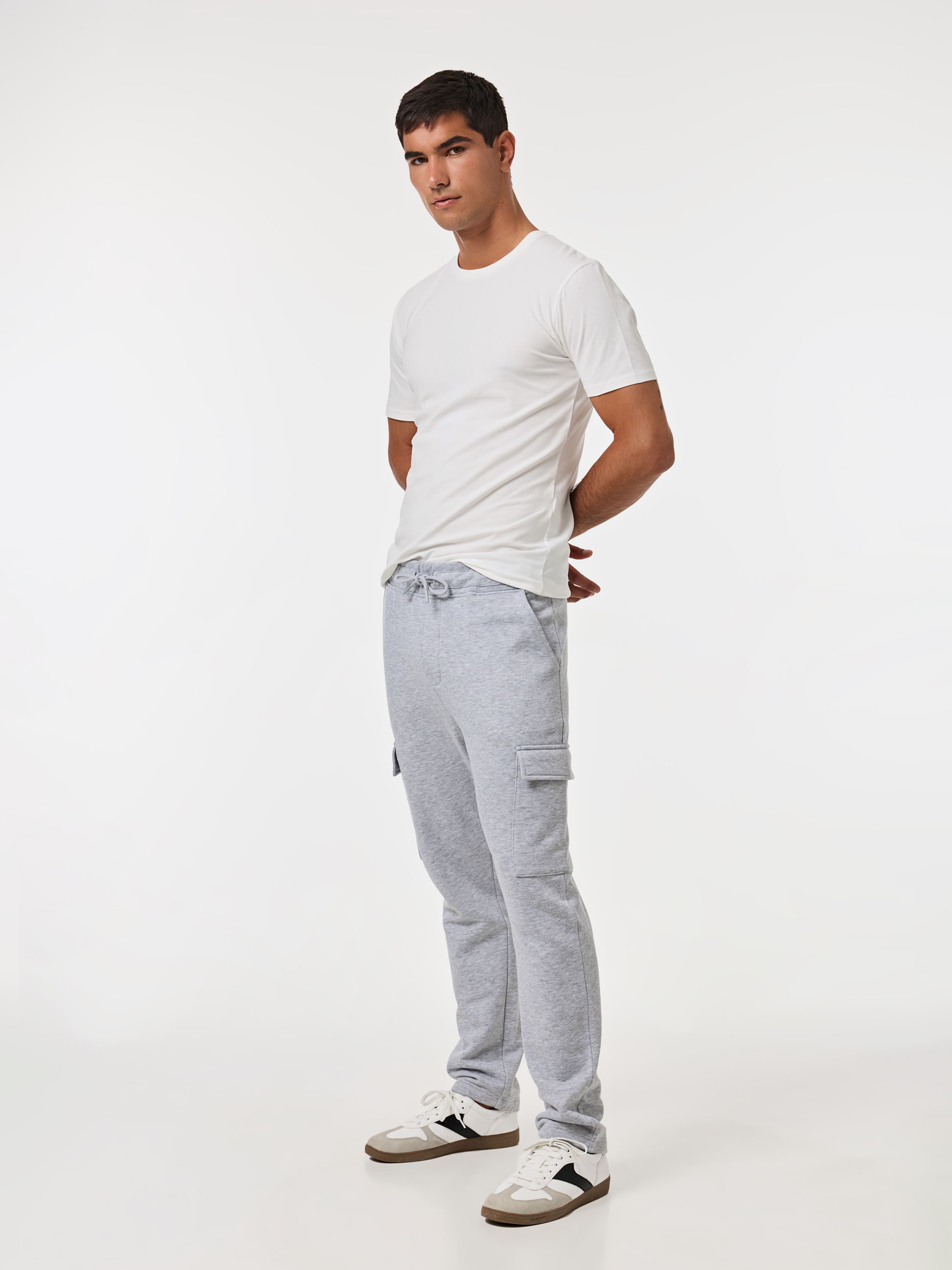 Calças estilo cargo