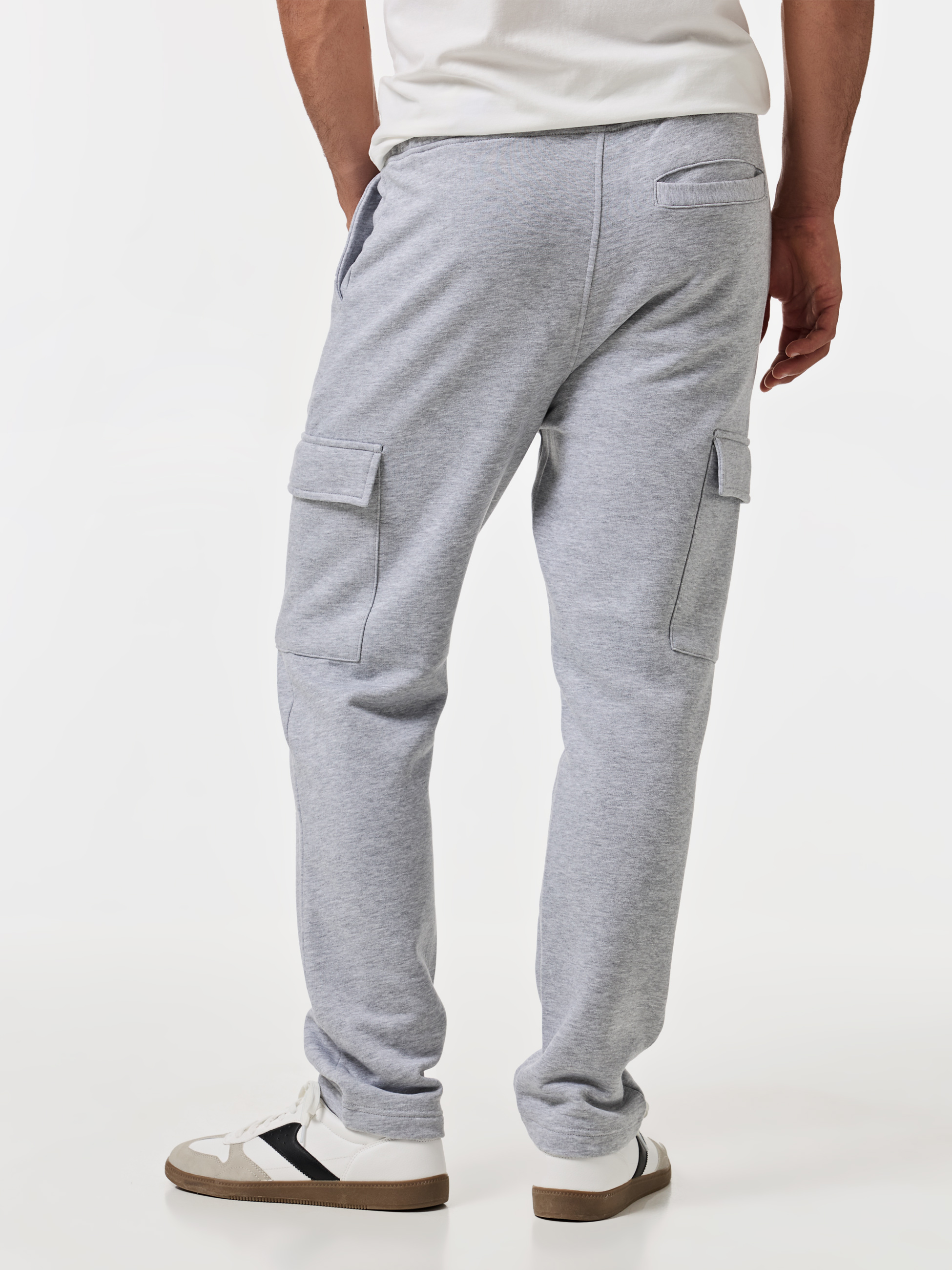 Calças estilo cargo