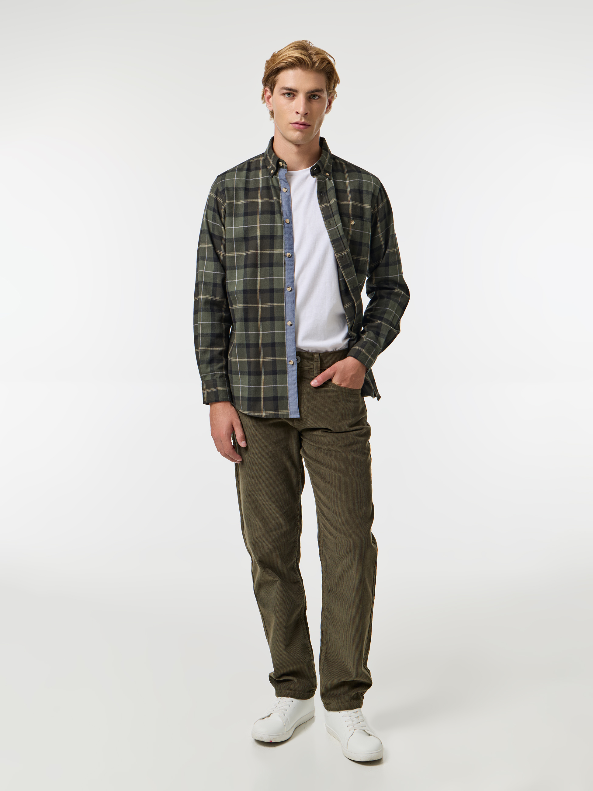 Calças de bombazine