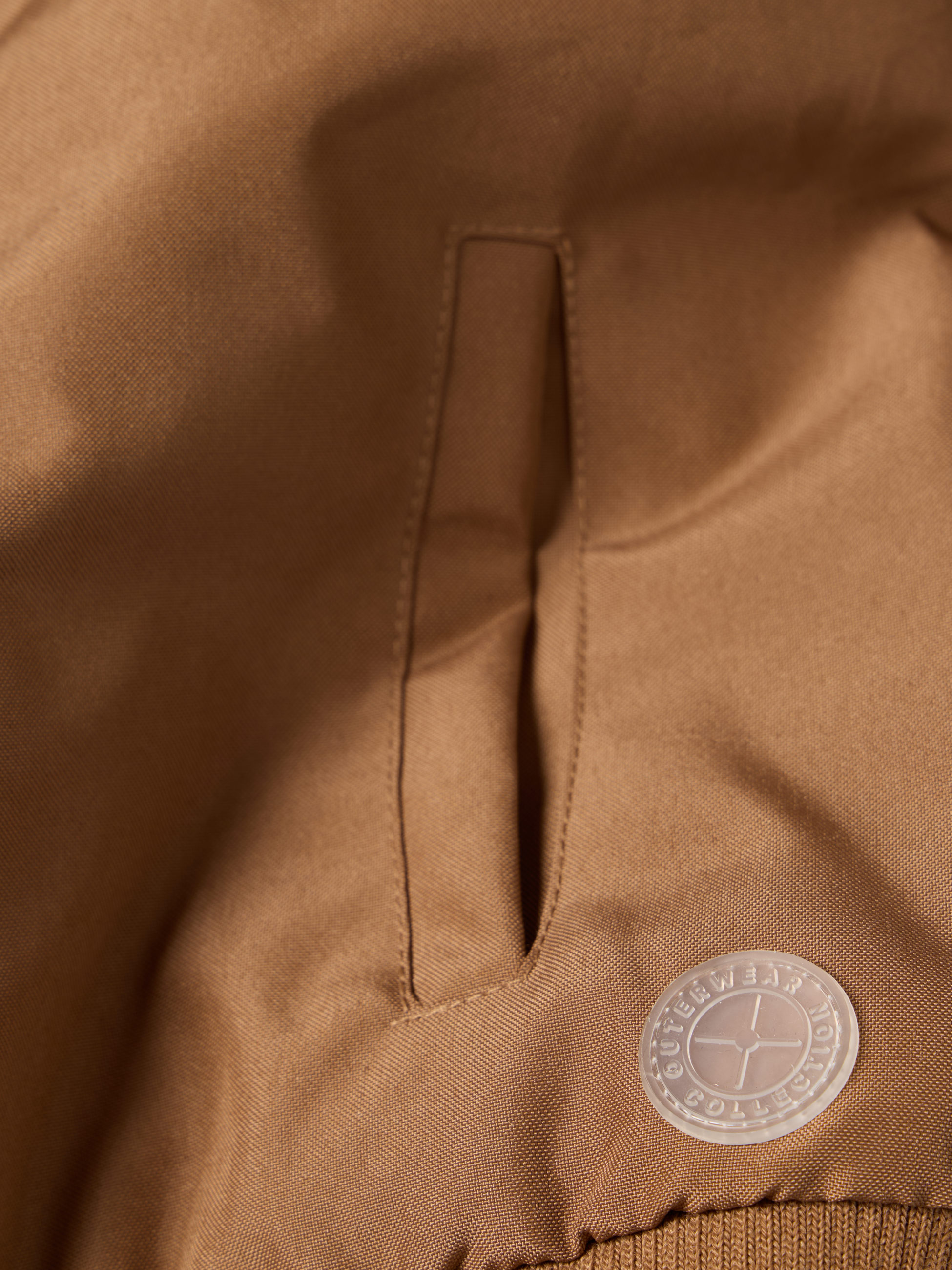 Casaco com carapuço