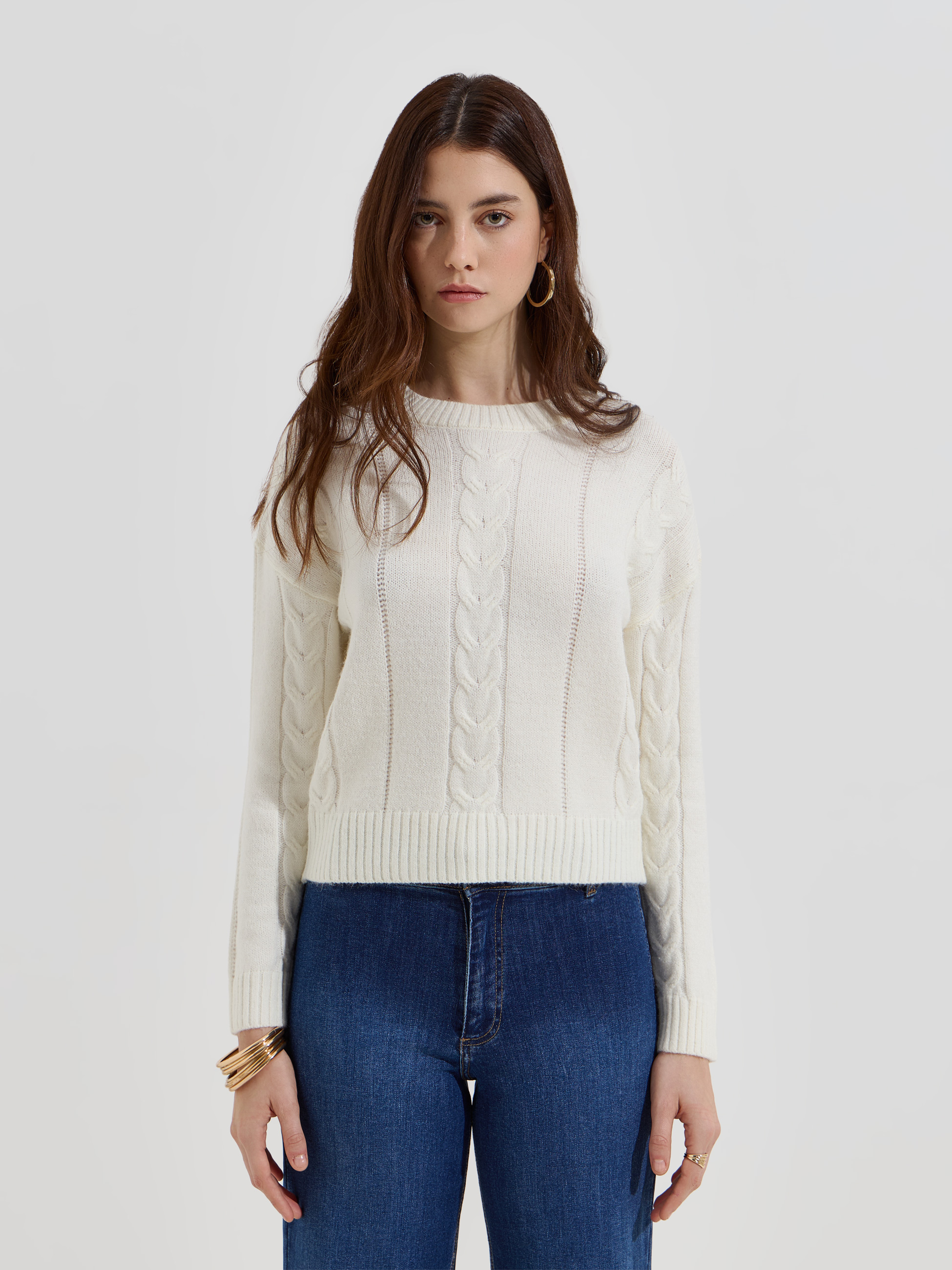 Camisola de malha entrançada