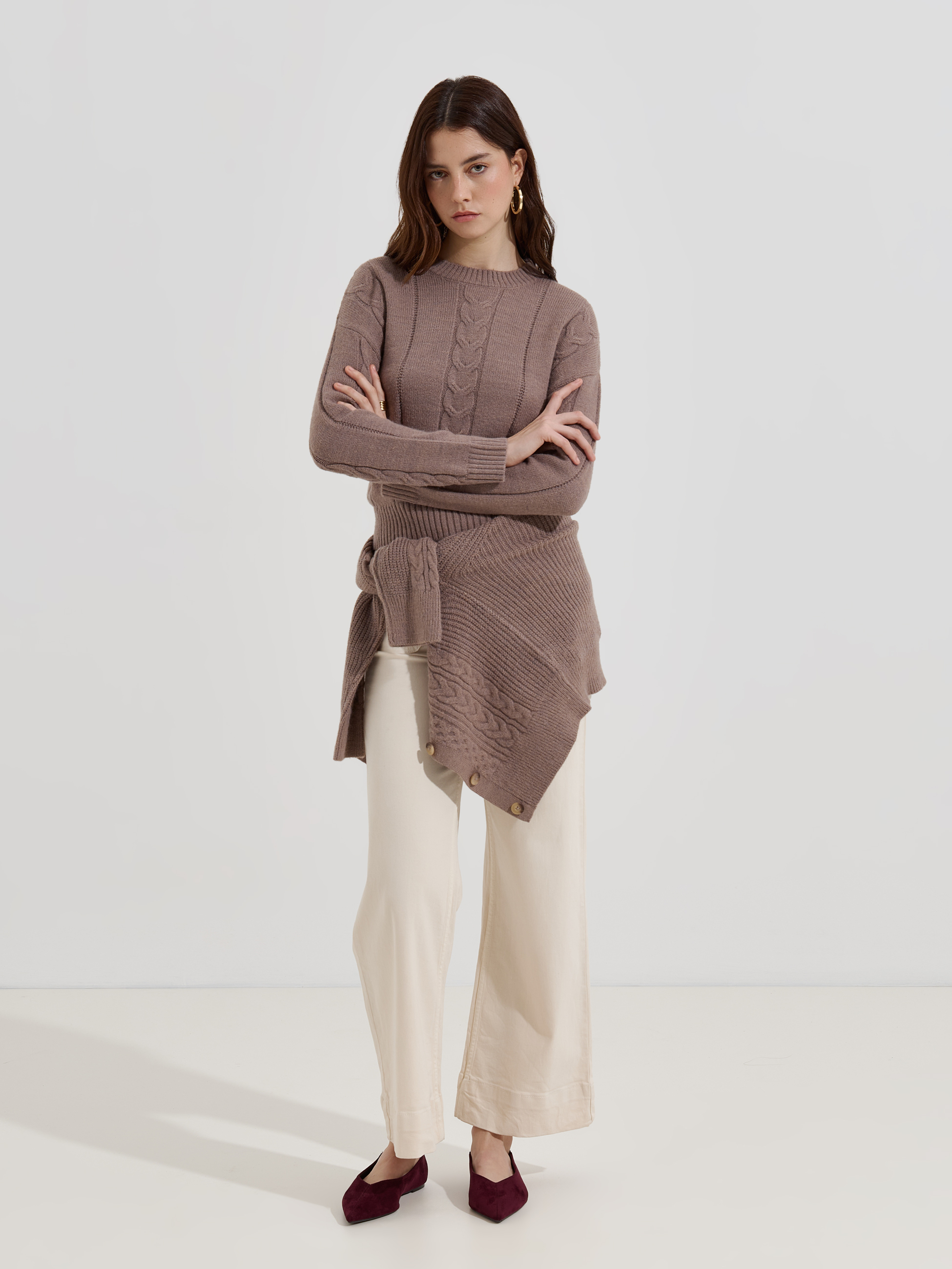 Camisola de malha entrançada