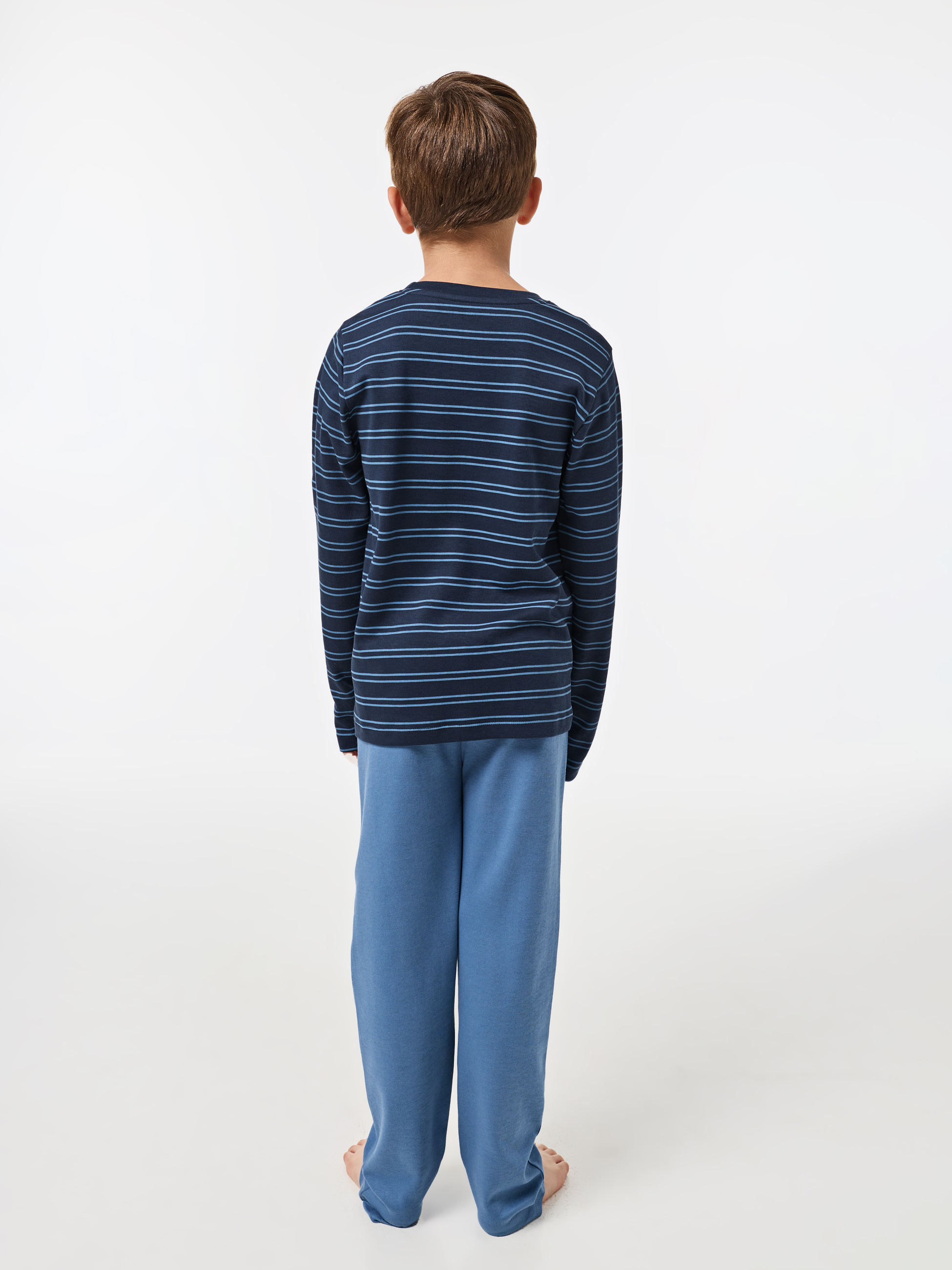 Pijama longo com riscas