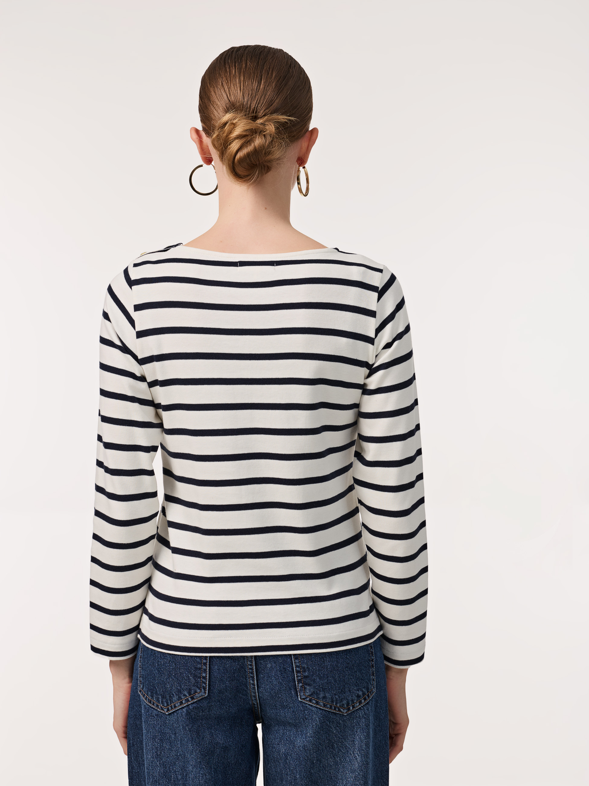 Camisola com botões