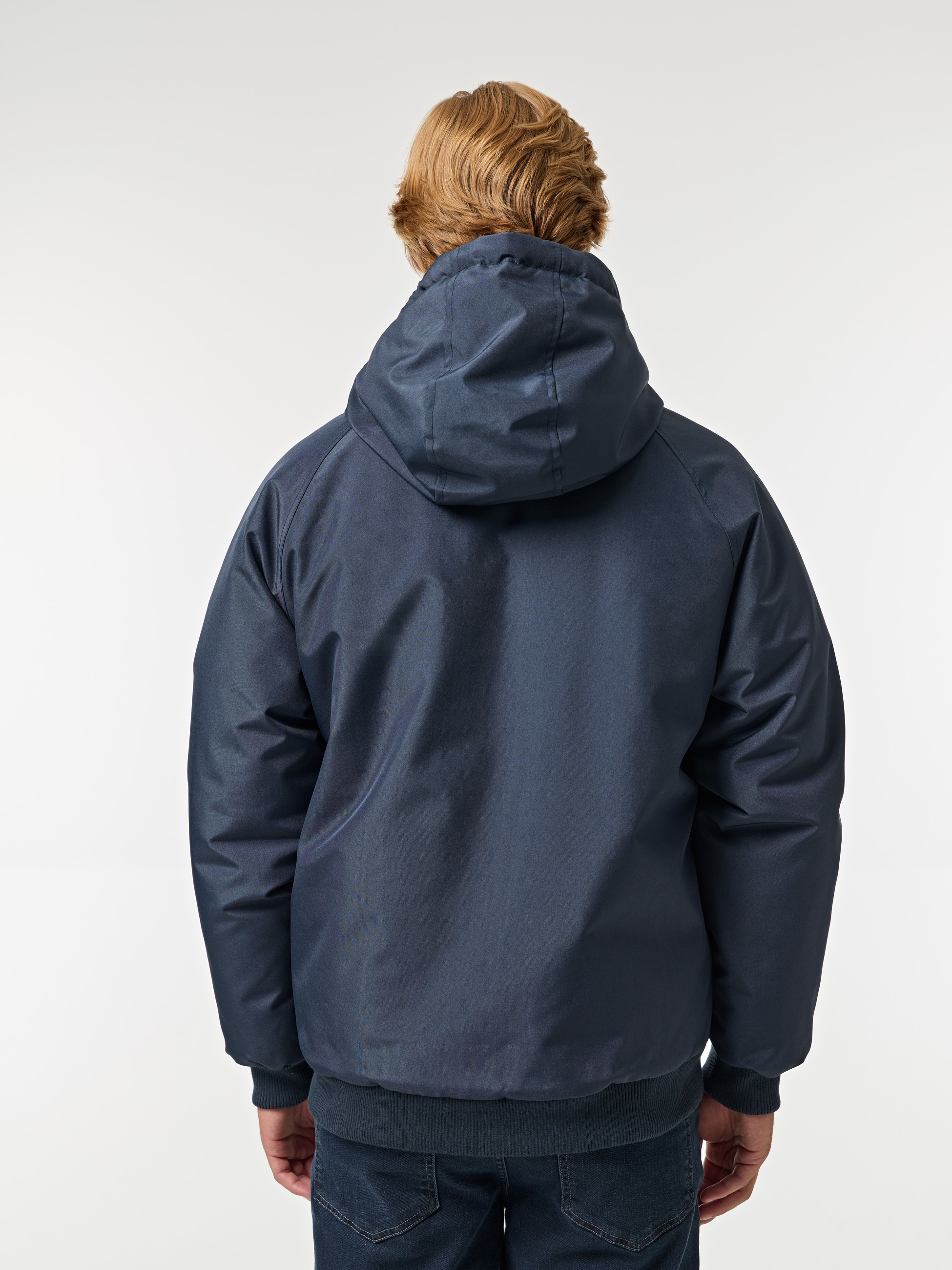 Casaco com carapuço