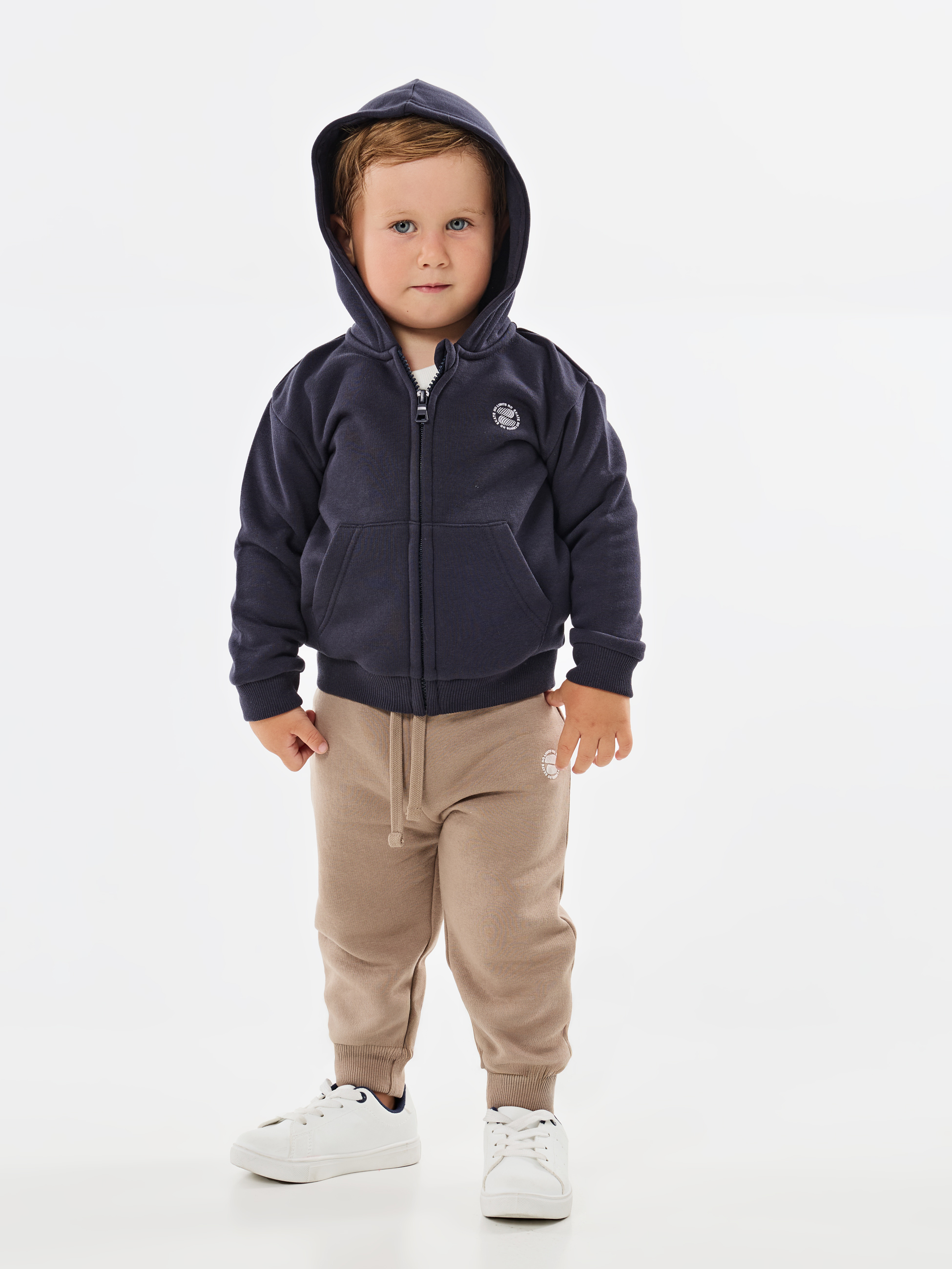 Casaco com carapuço