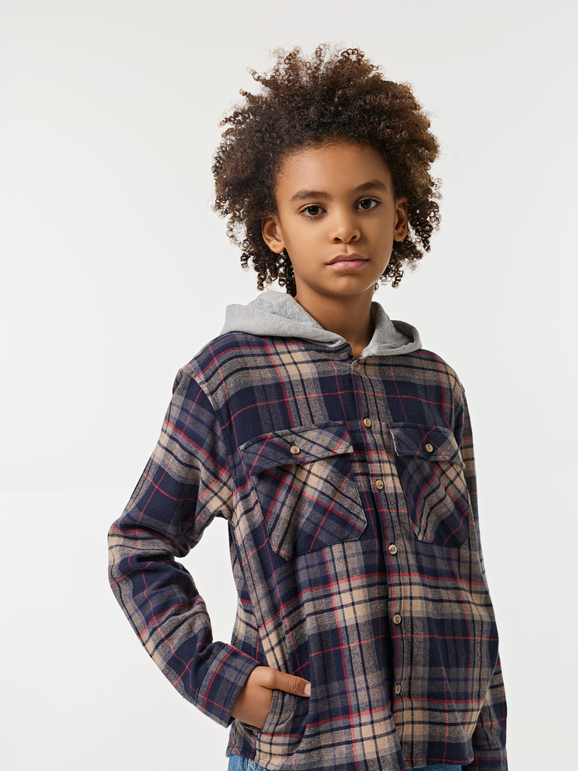 Camisa com carapuço