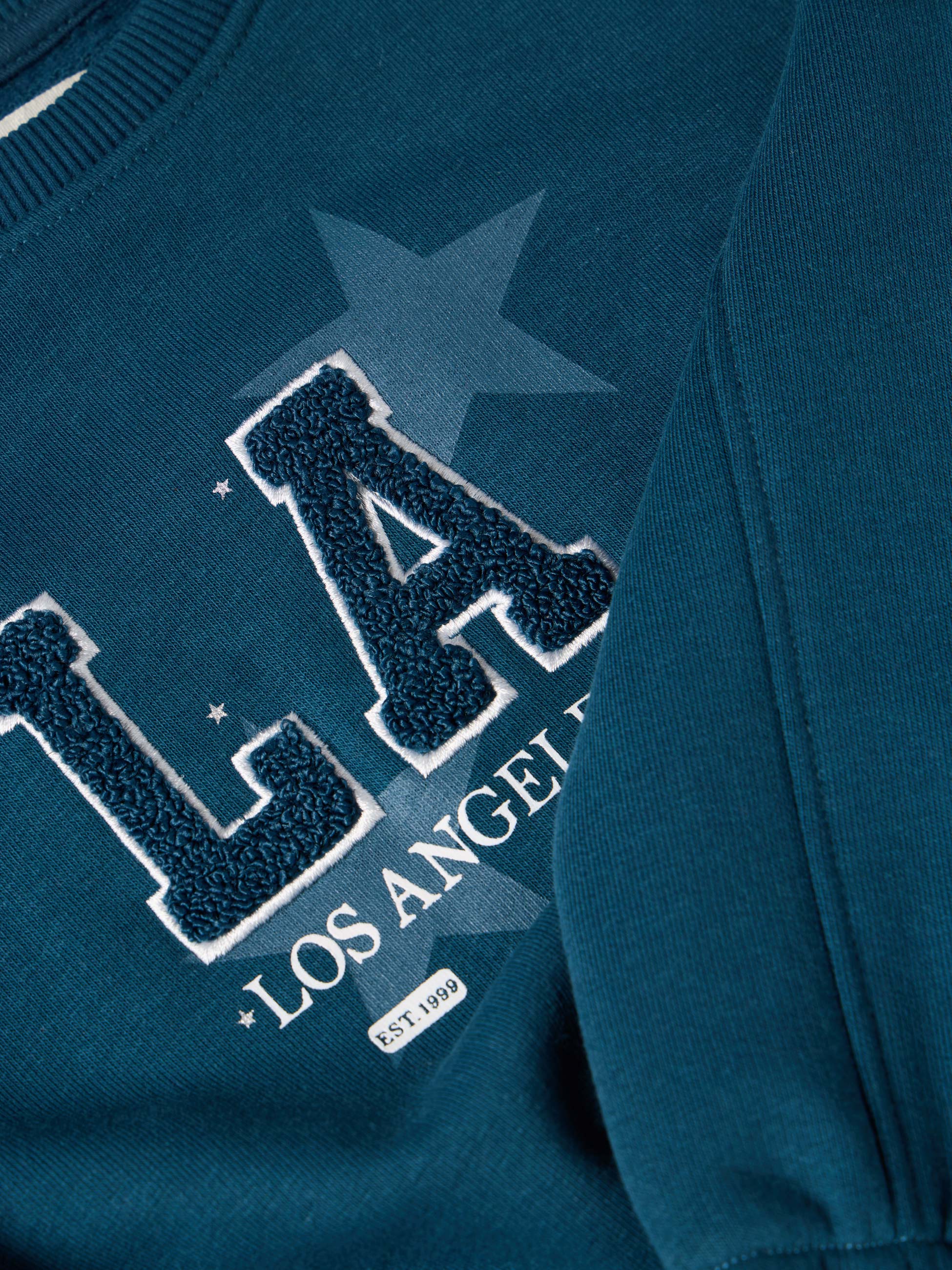 Camisola com bordado