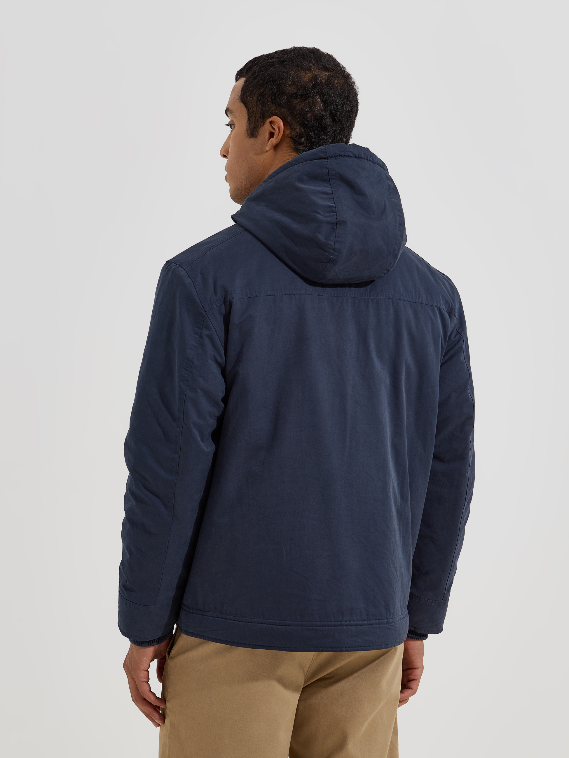 Parka com bolsos frontais