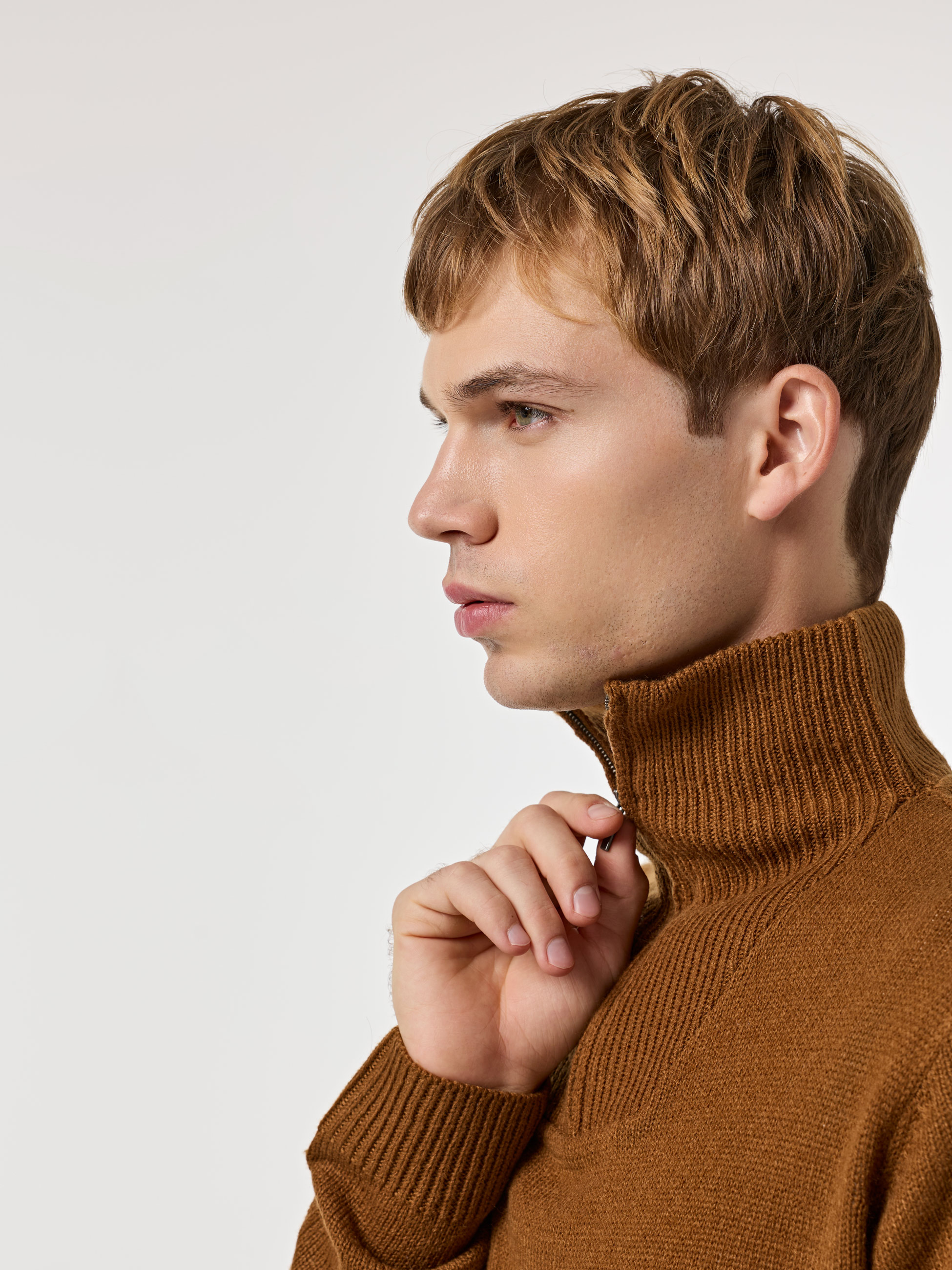 Camisola de malha com gola