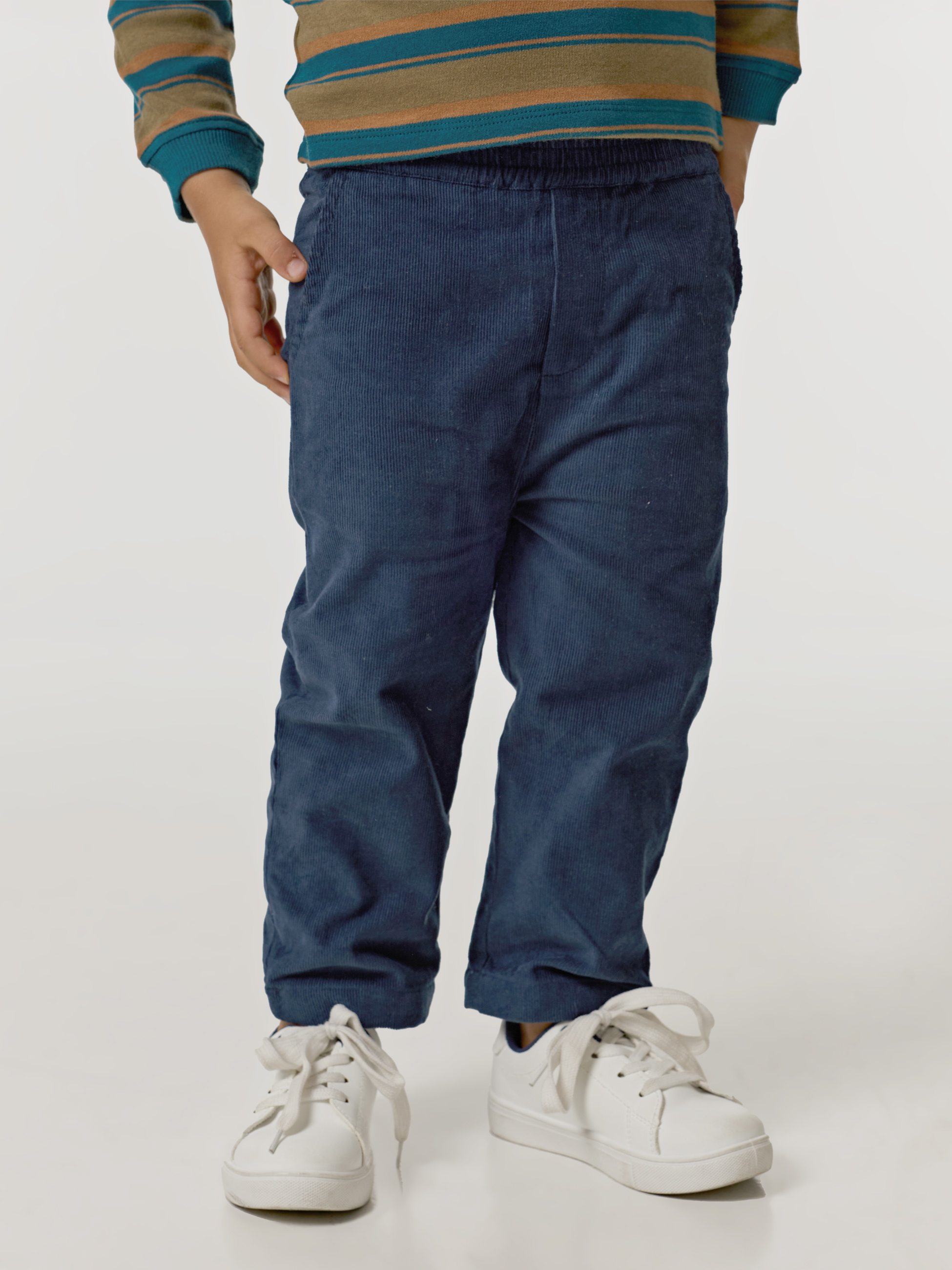 Calças de bombazine