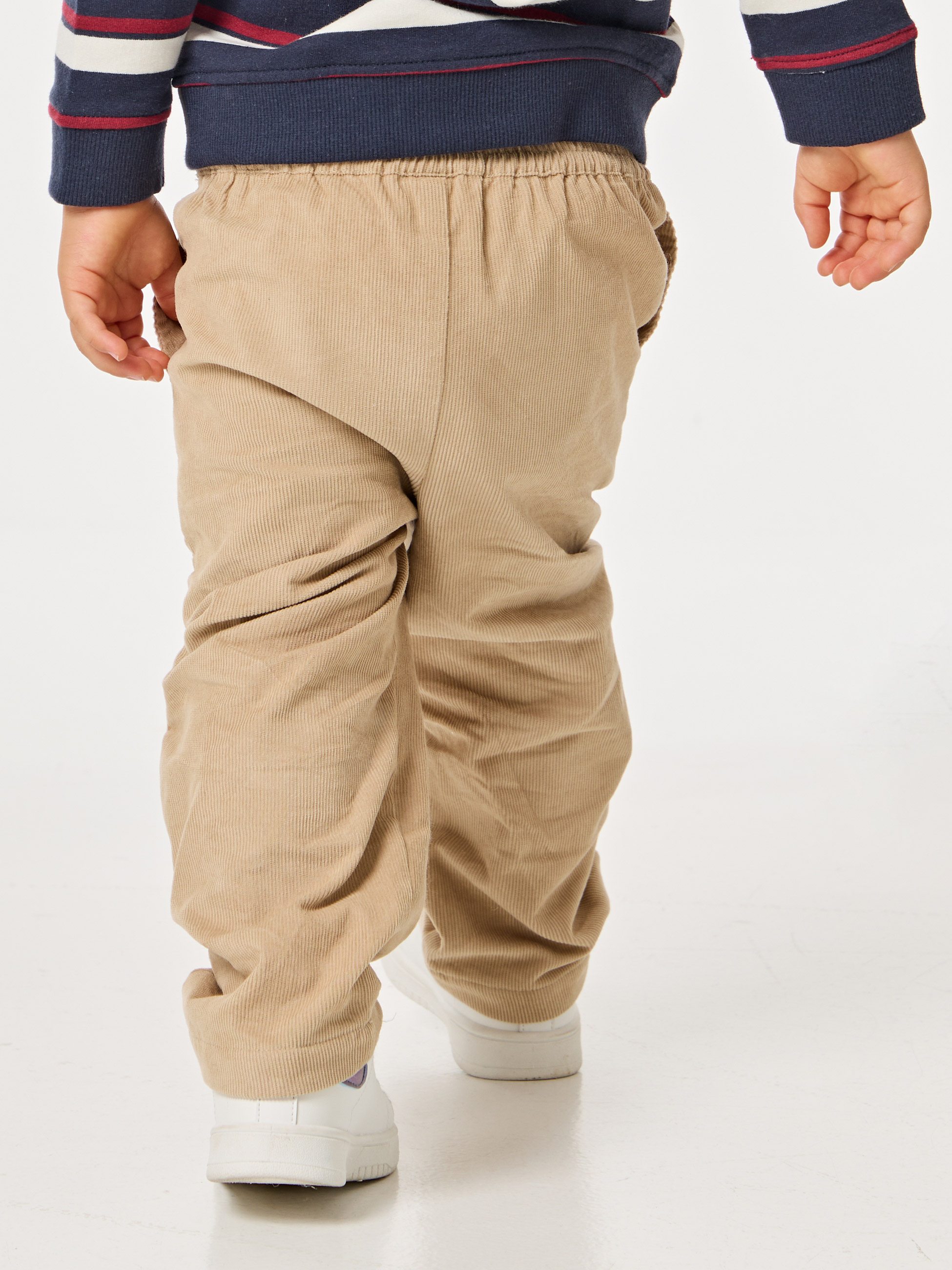 Calças de bombazine